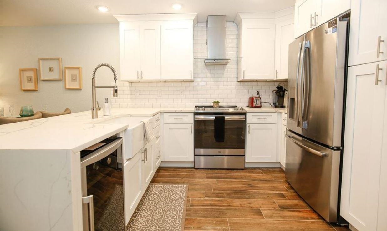 THE SUNDOWNER CONDO UNIT 107 HORSESHOE BAY 15046