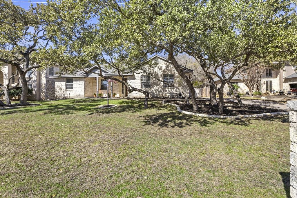 LOT 3566 LAKEWAY SEC 24-B