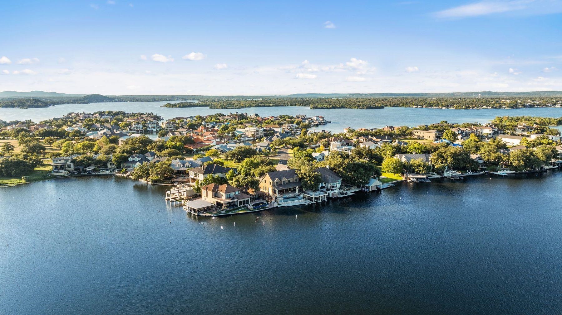 1800x1011