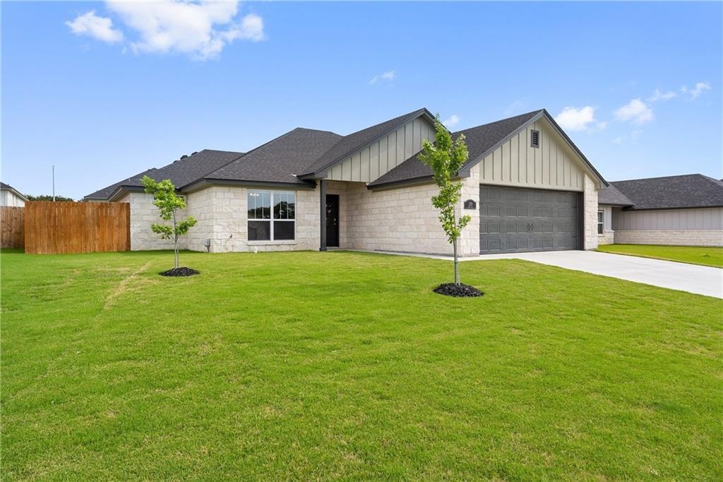 S8496 WESTFALL VILLAGE LOT 6, PHASE 1, BLK 2, 0.18