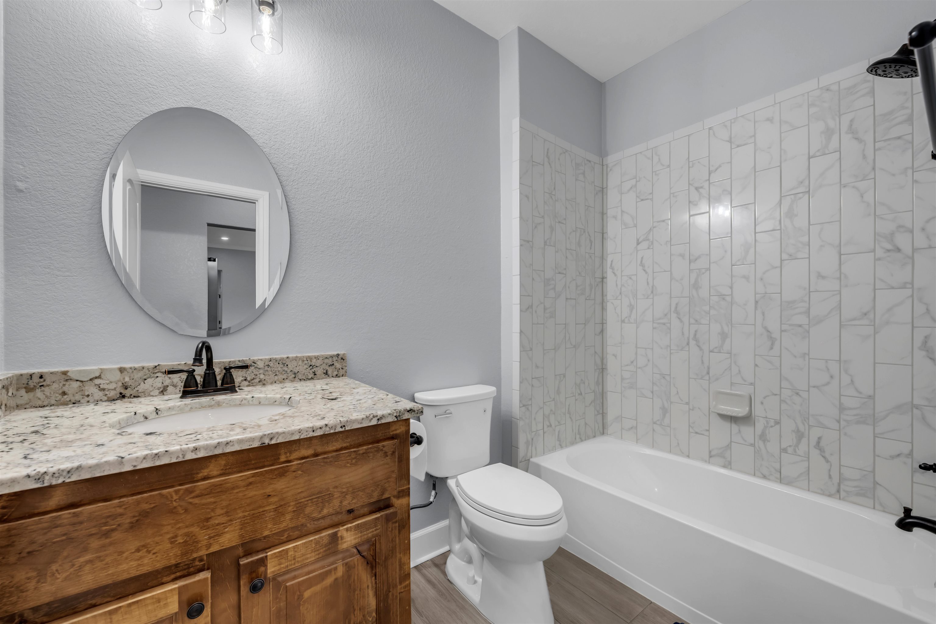 3072x2048