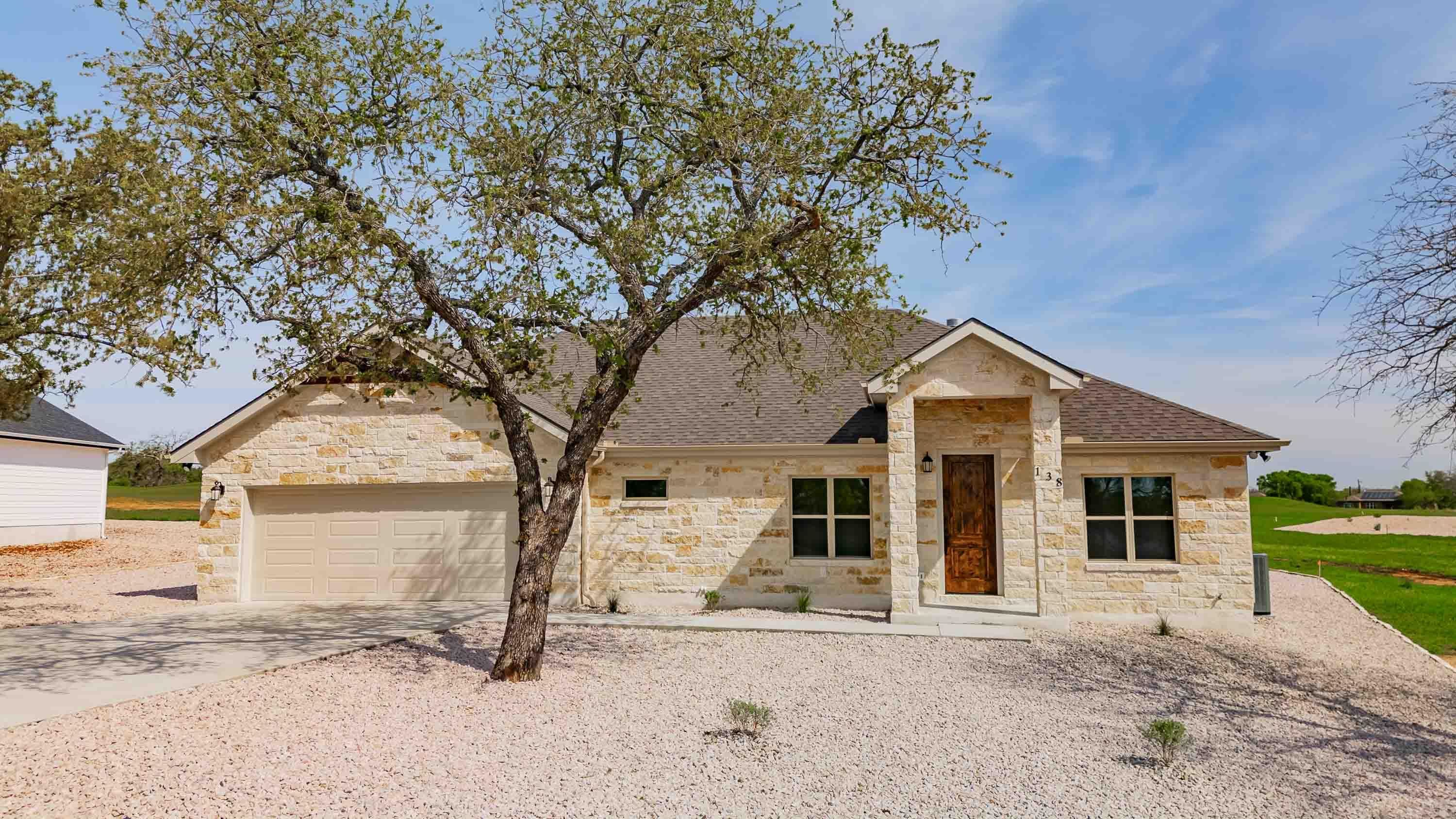 138 Friend’s Wood, Kingsland