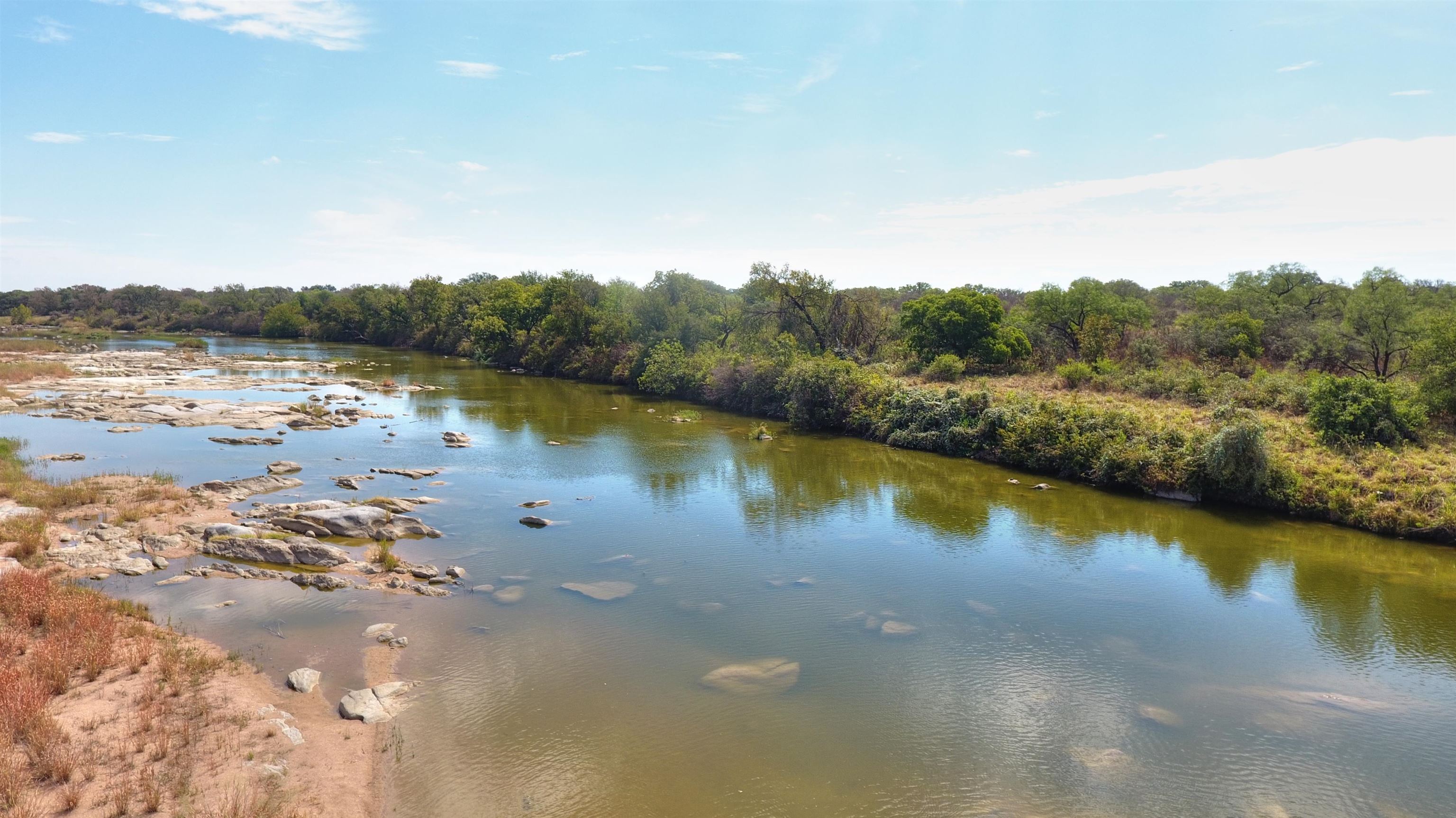 117 East Riverside Dr., Llano