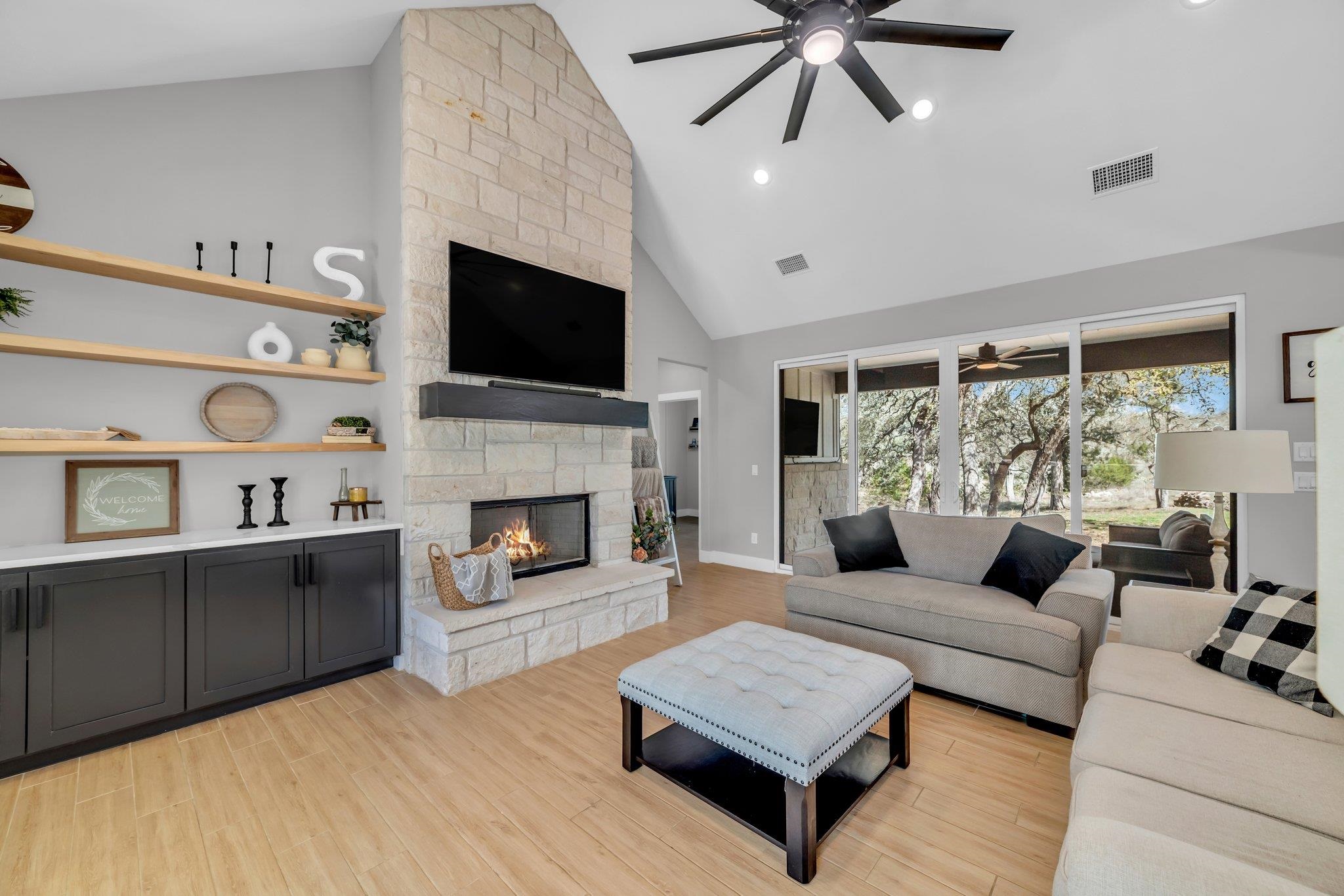 100 Wranglers Way, Burnet