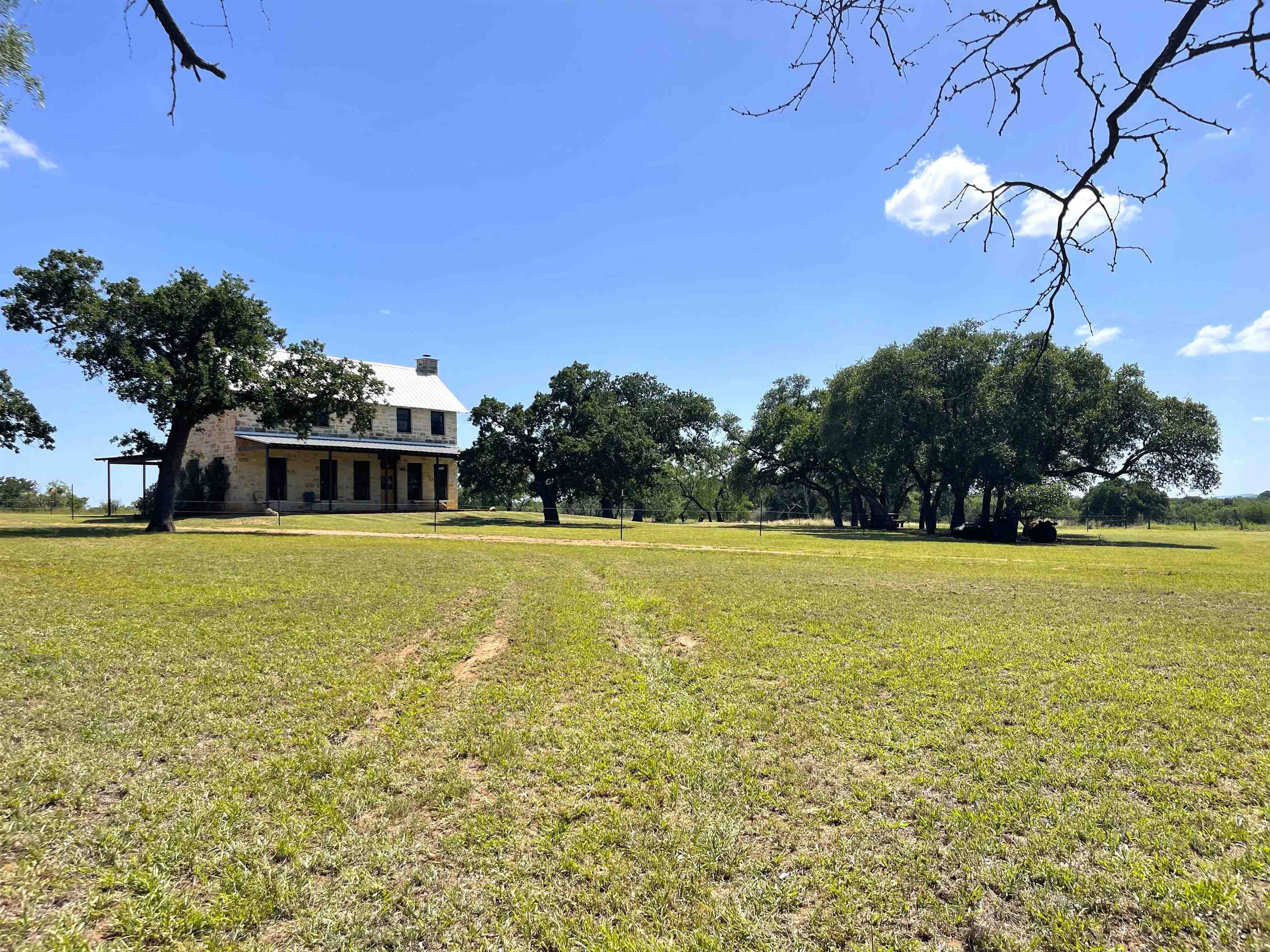 T Williams Abst #875 0.500 ac  T Williams Abst #875 41.500  Schultz Abst #722 13.064