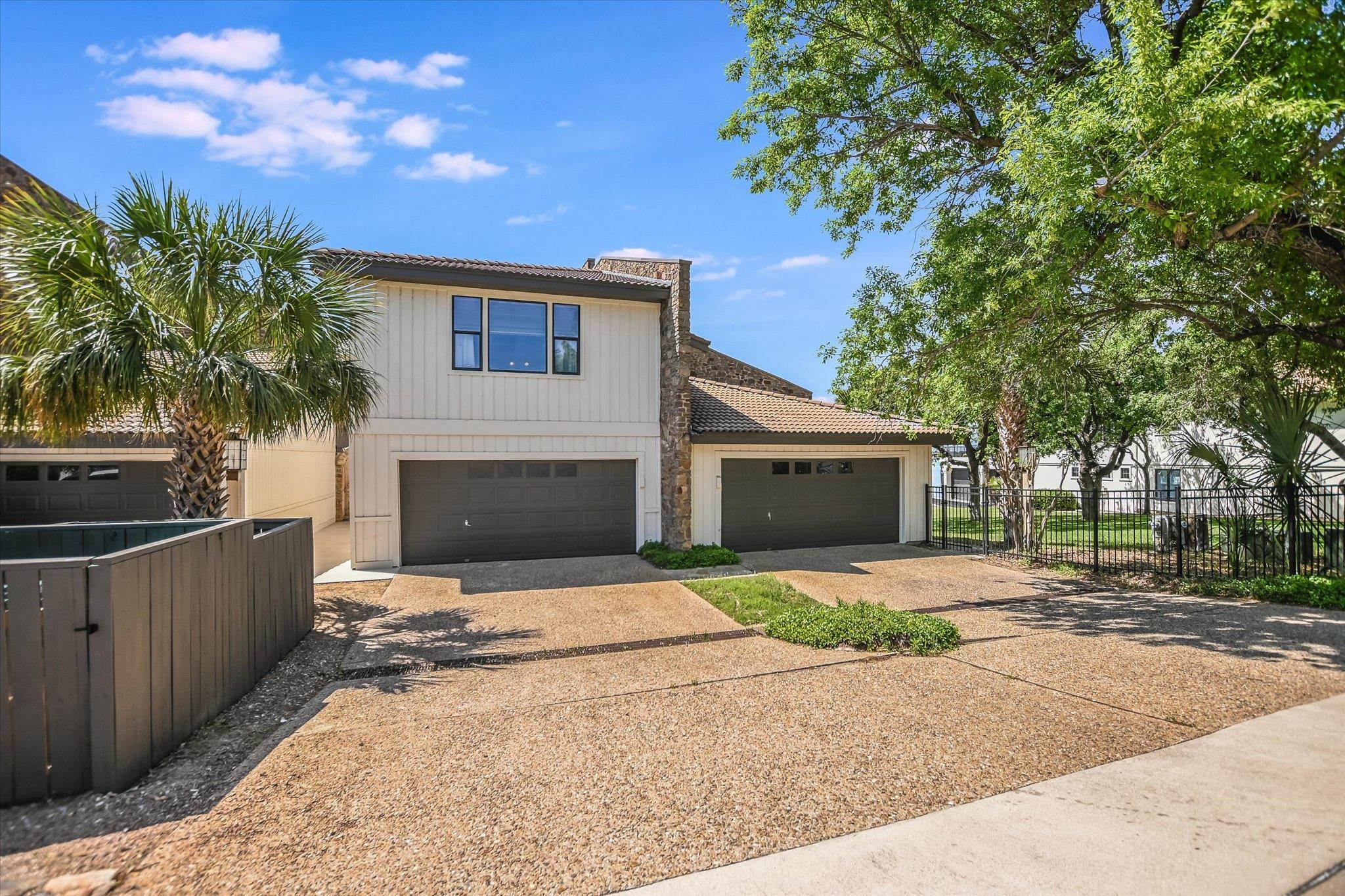 Harbor Town II Horseshoe Bay Tr C of 35004