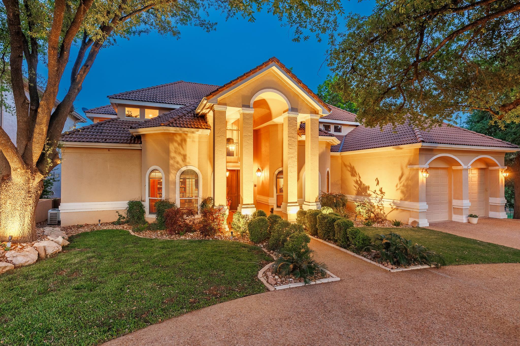 1015 Mountain Leather, Horseshoe Bay