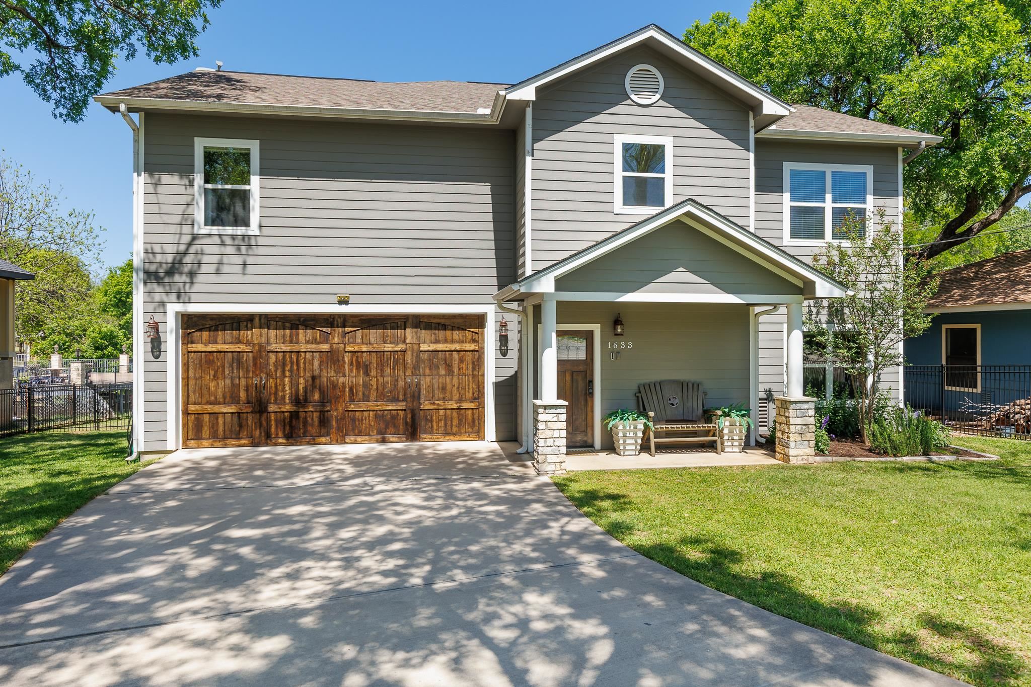 1633 Aztec, Kingsland