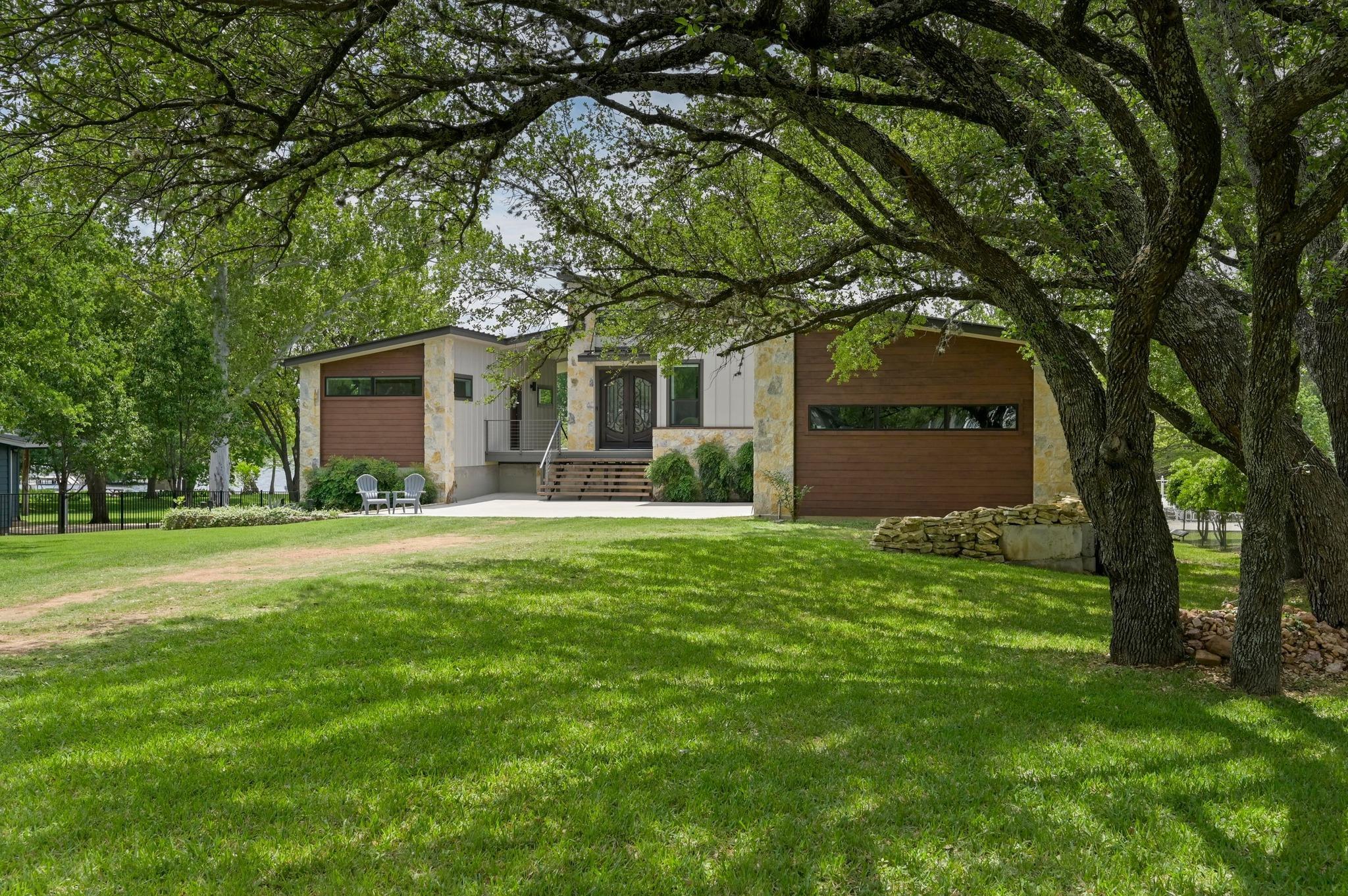 465 County Road 139, Burnet