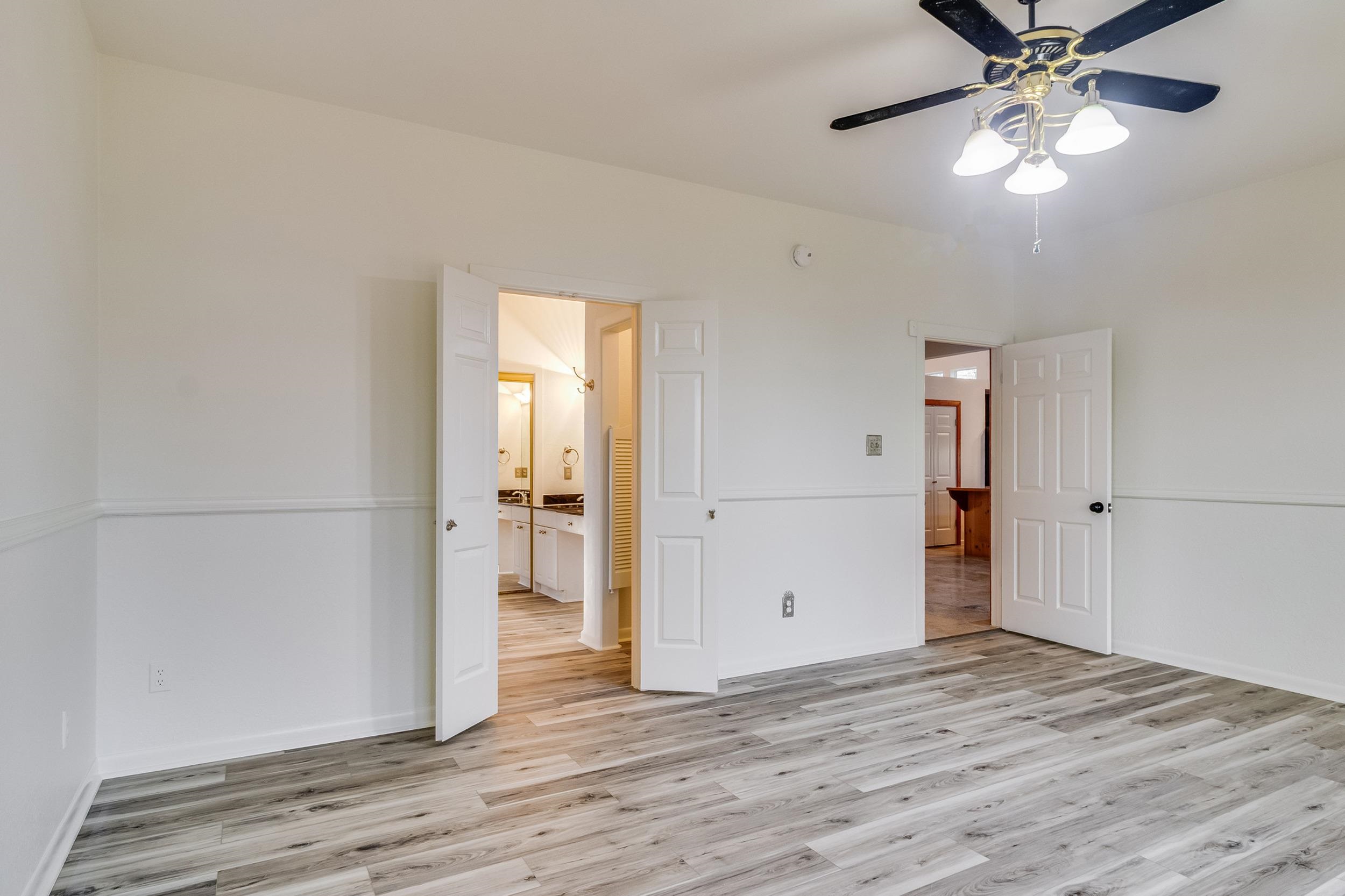 2500x1666
