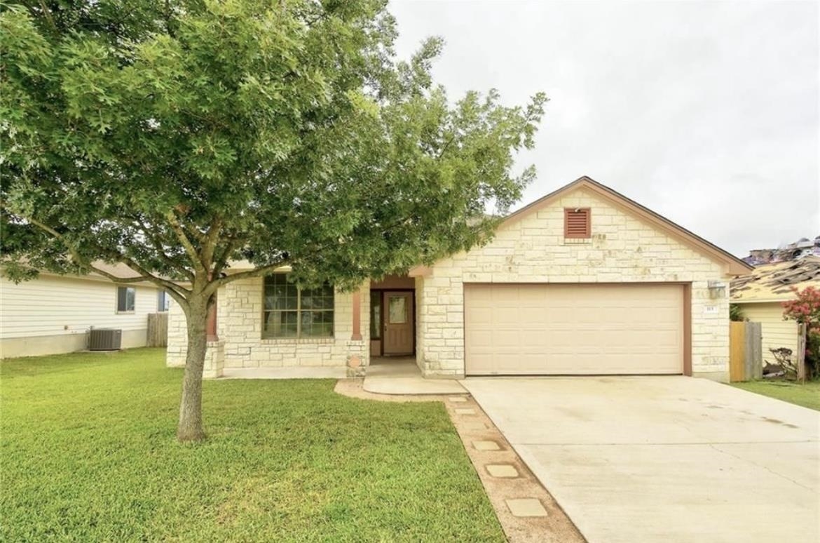 S5207 HIGHLAND OAKS LOT 17, PHASE 1, BLK 8