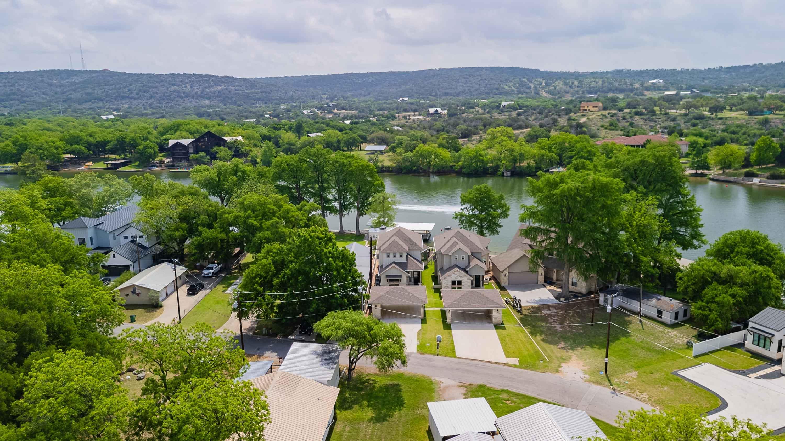 2238 Williams Lakeshore, Kingsland