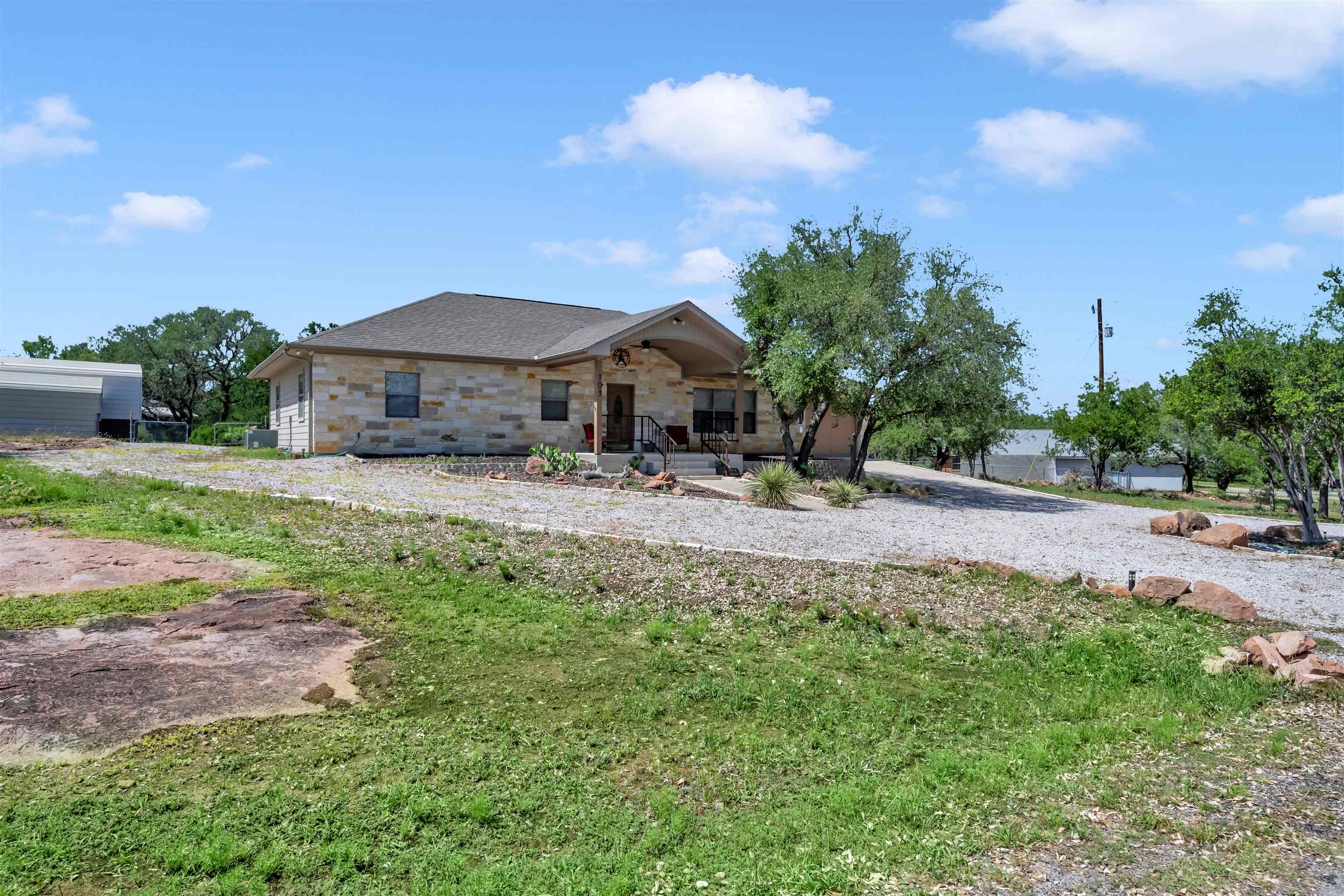 3072x2048