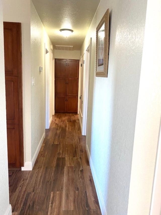 640x853