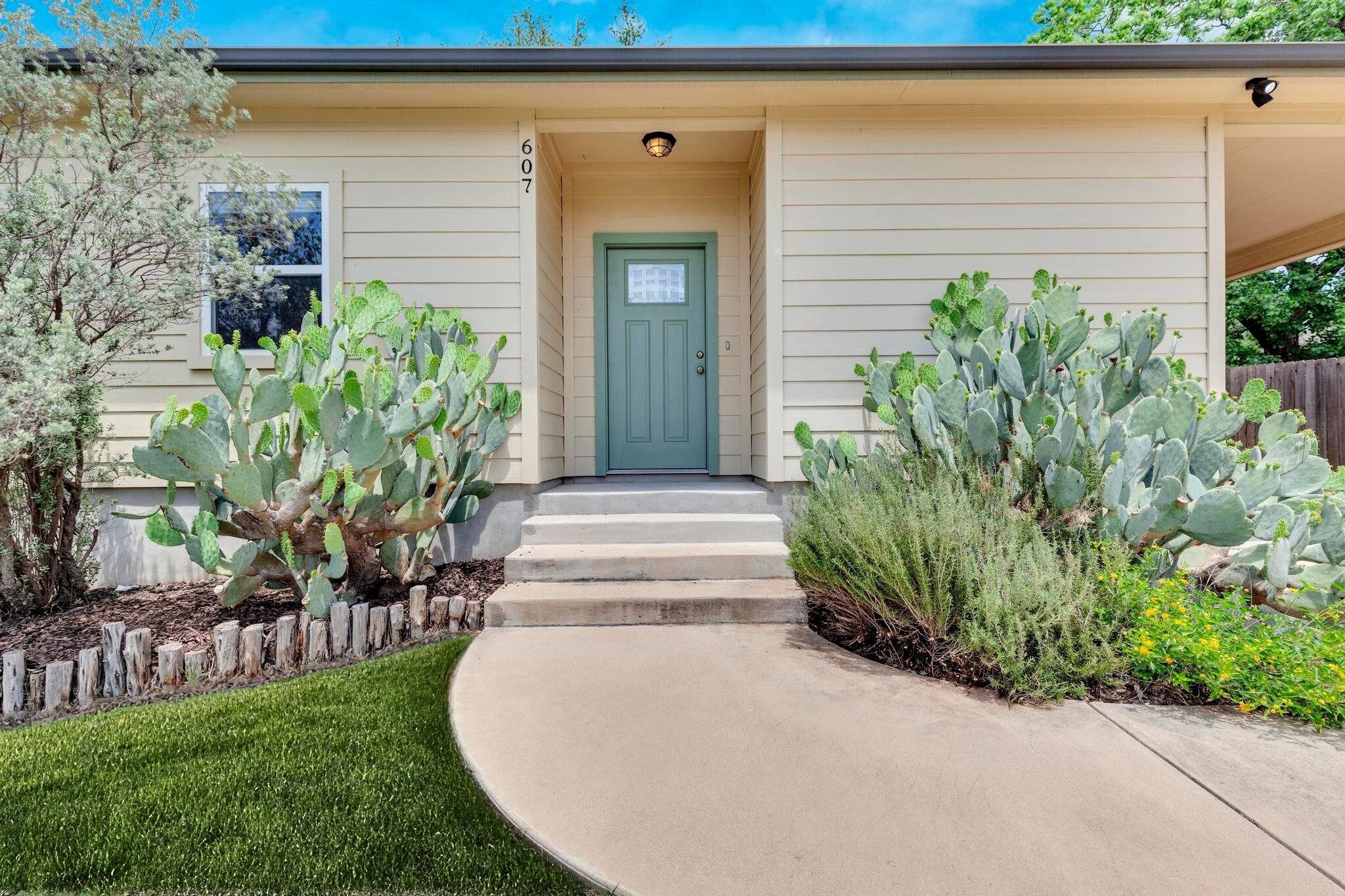 S6130 MARBLE FALLS CITY LOT 20A BLK 29