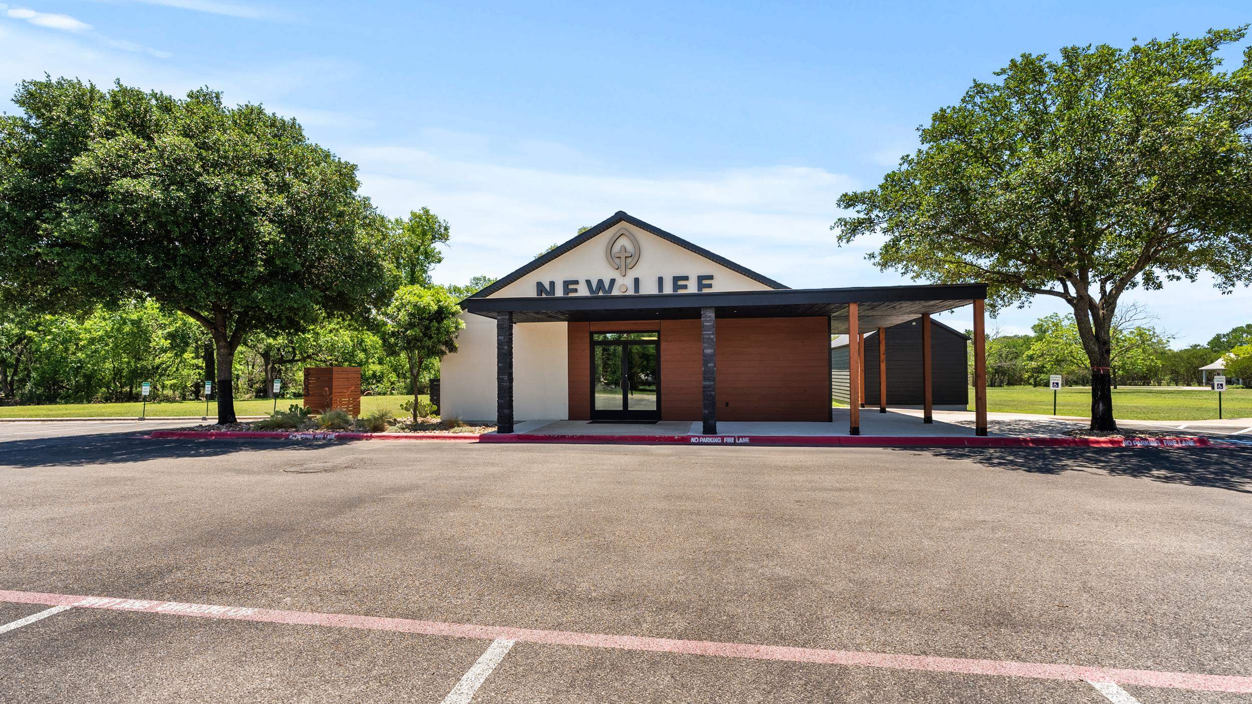 303 Bluebonnet, Burnet