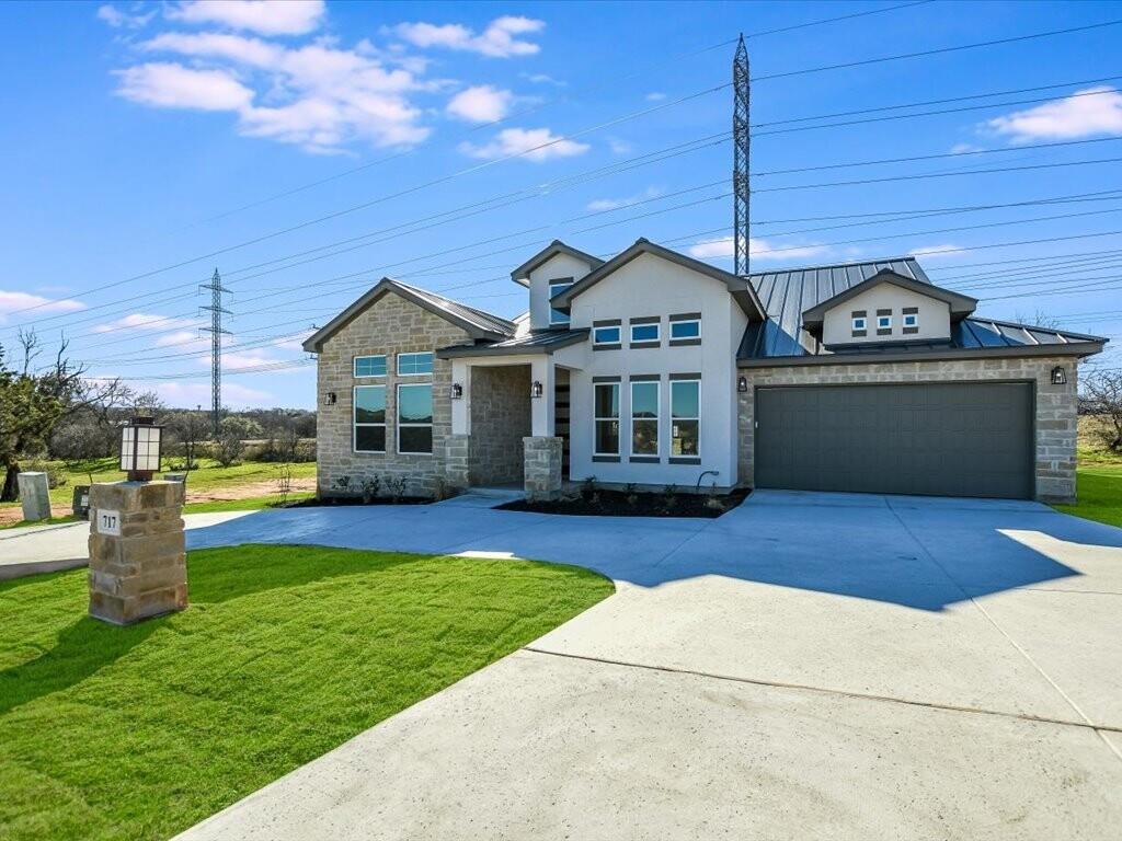 HORSESHOE BAY LOT 18049