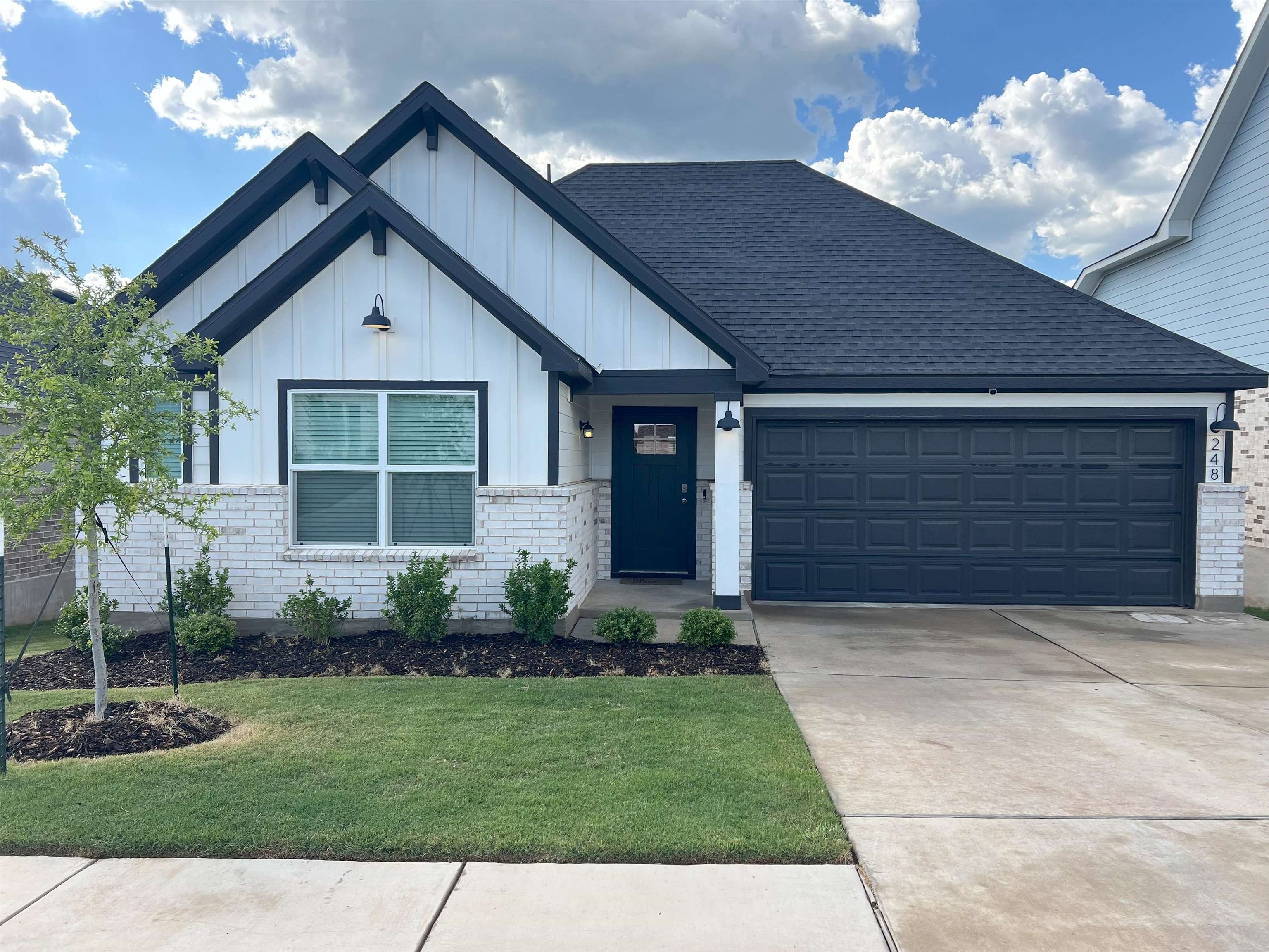 248 Lone Cedar, Marble Falls