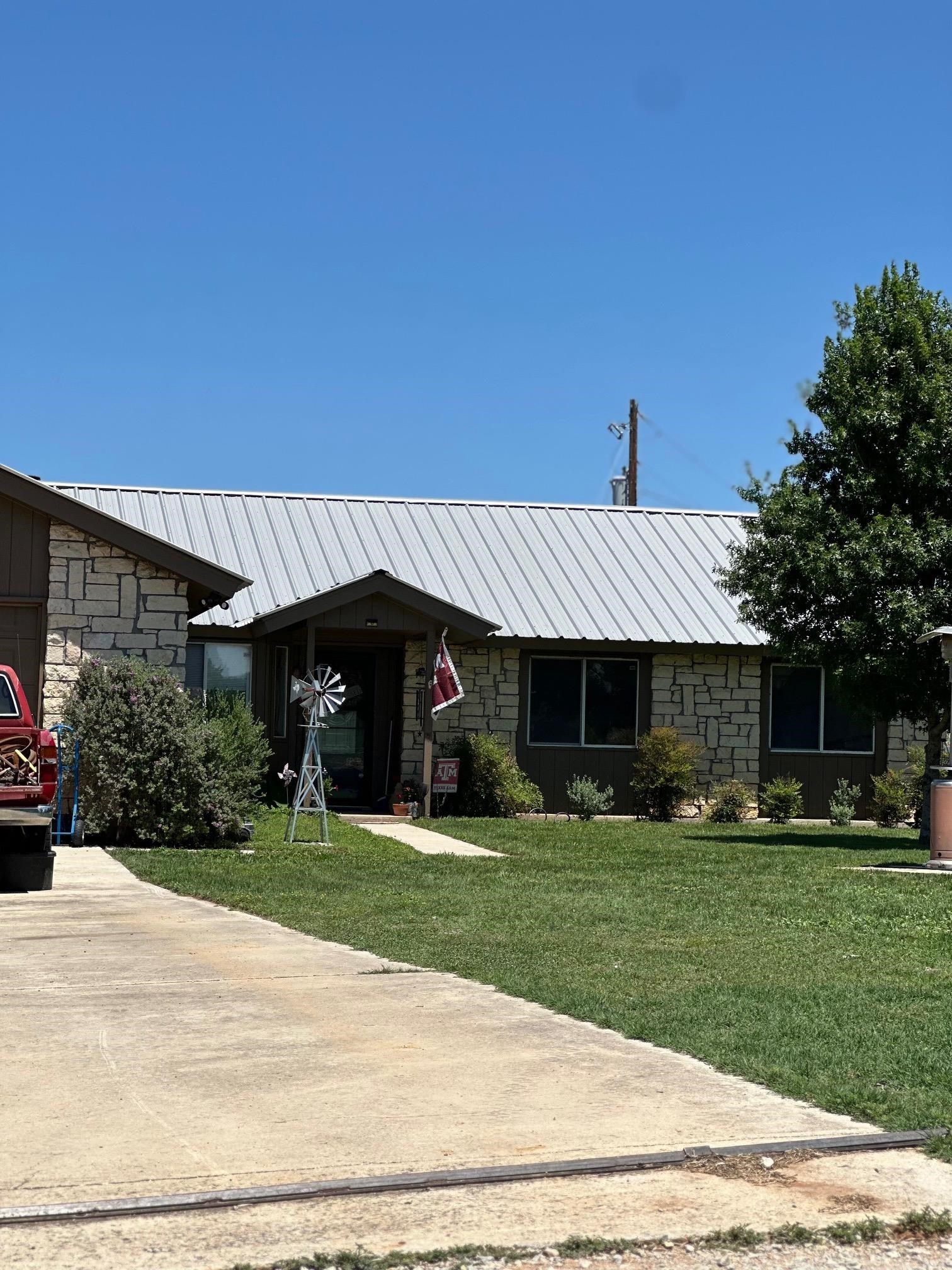 20092 FM 500, Richland Springs