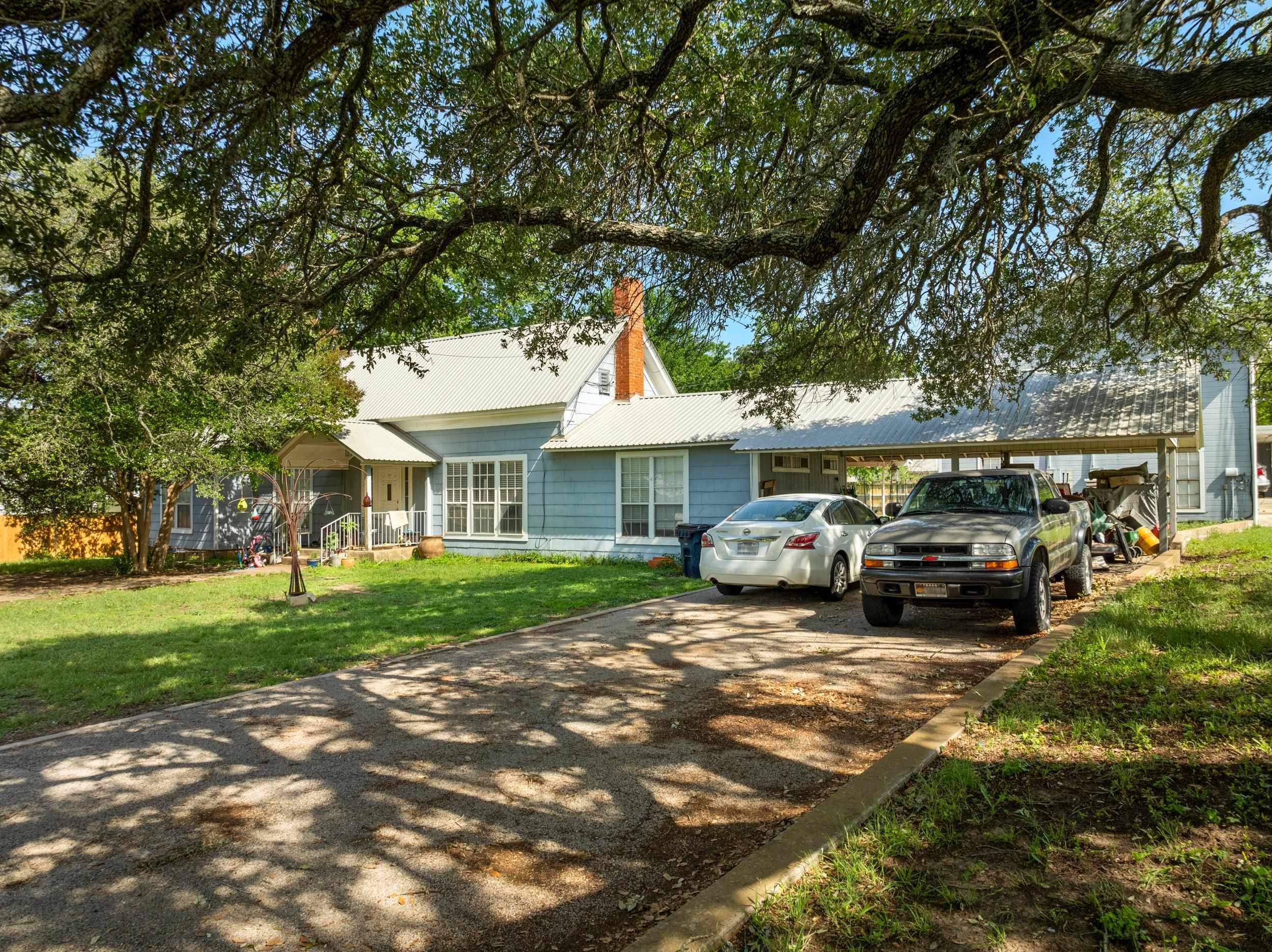 306 Post Oak, Burnet