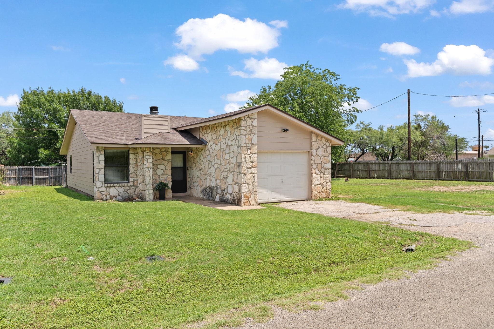 609 Aspen, Cottonwood Shores