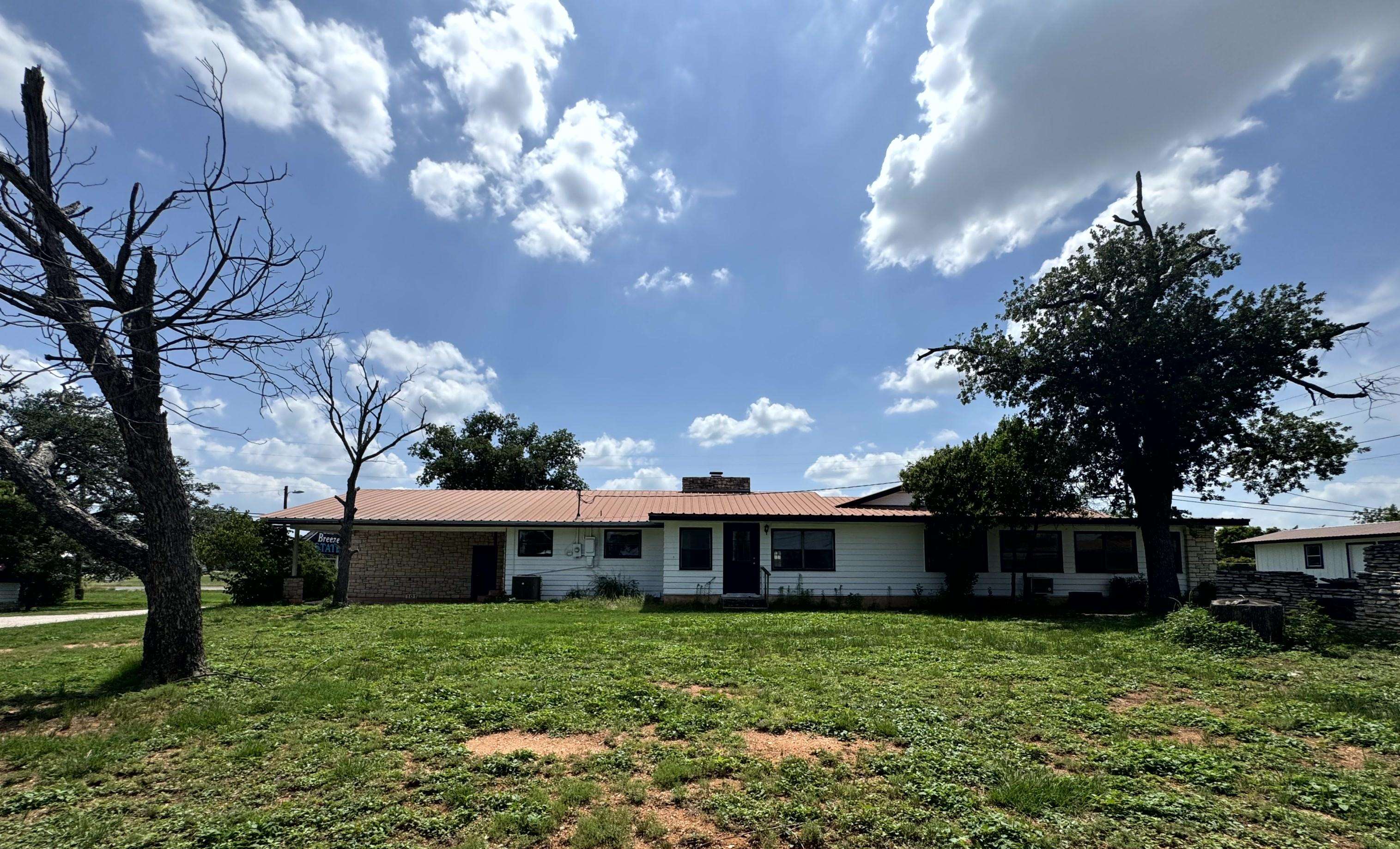 101 Lake Breeze, Buchanan Dam