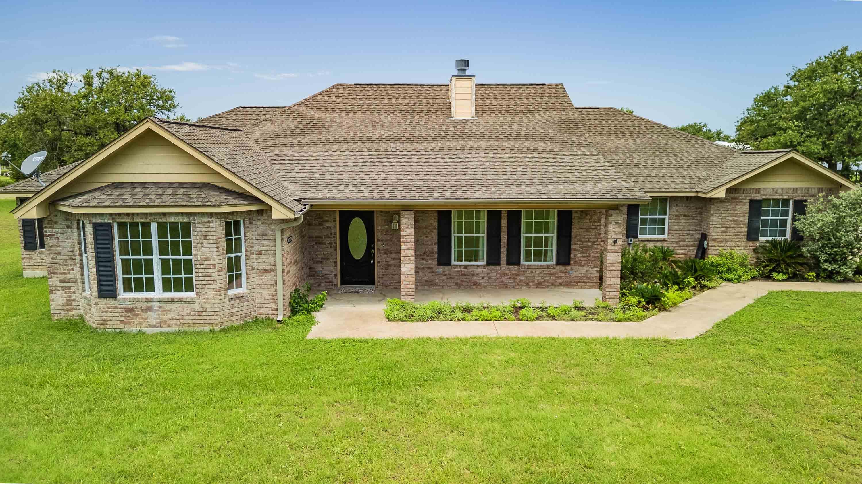 200 Apache Trail, Burnet