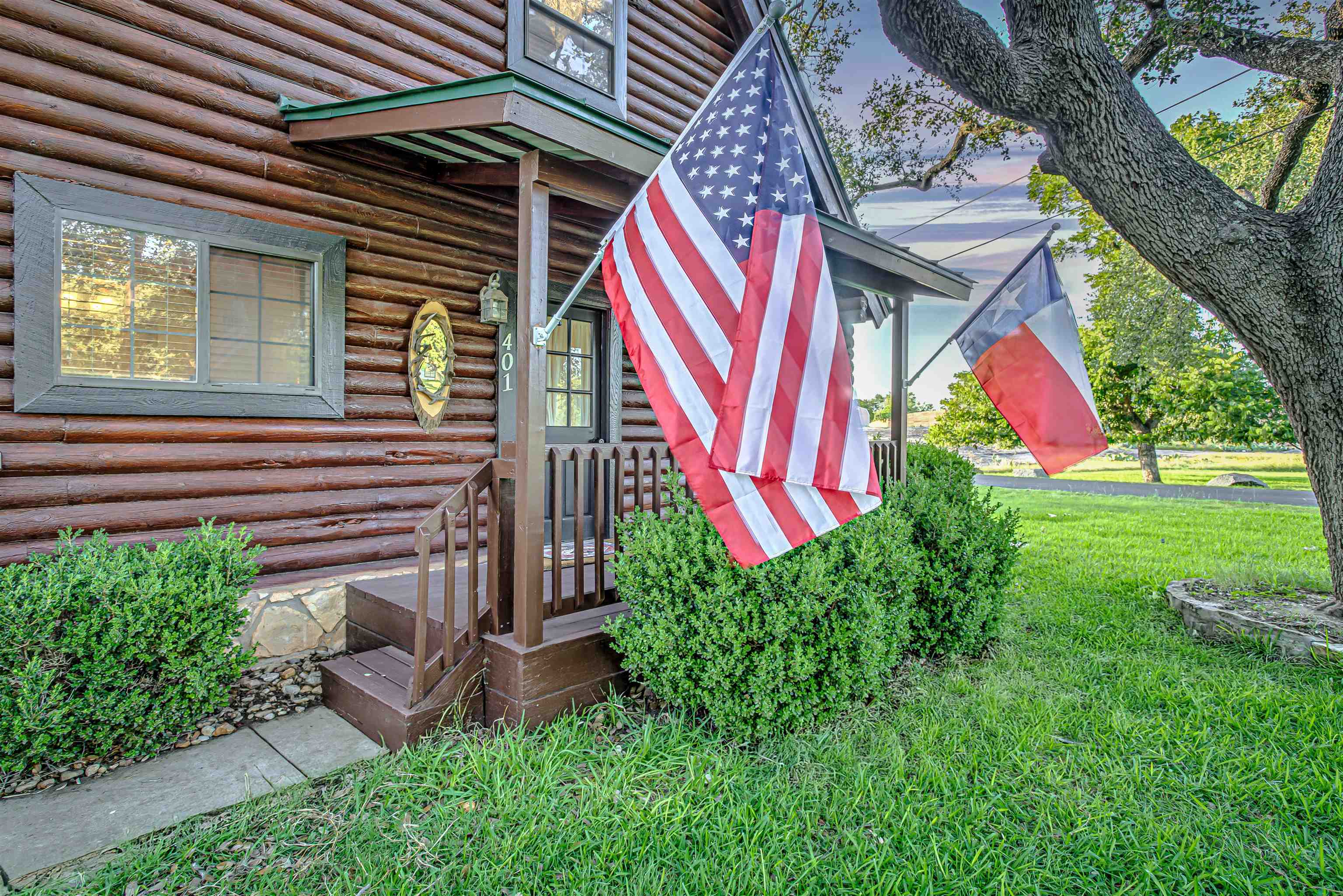 401 Lake Point, Horseshoe Bay