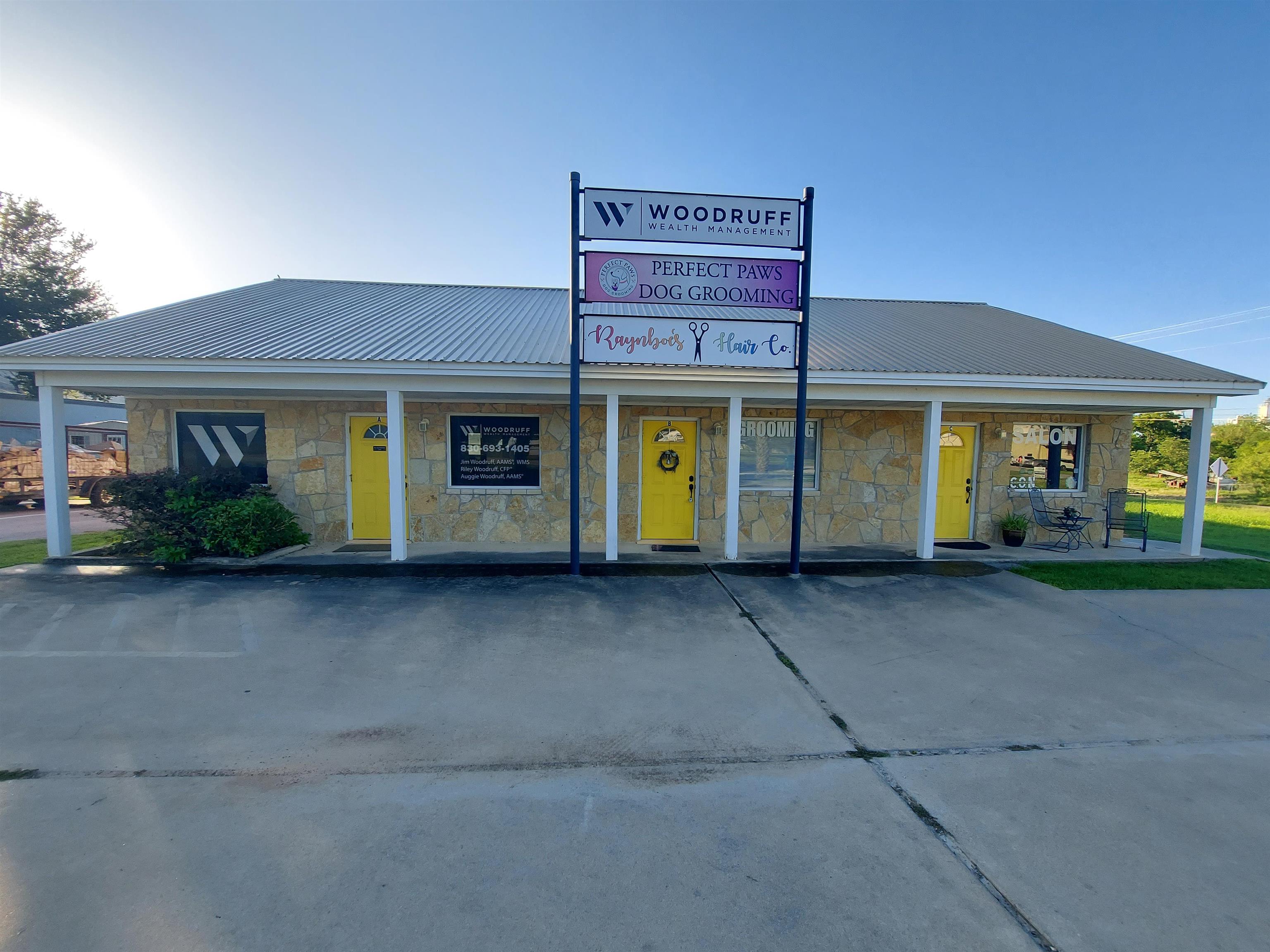 S6130 MARBLE FALLS CITY LOT 17A BLK 220