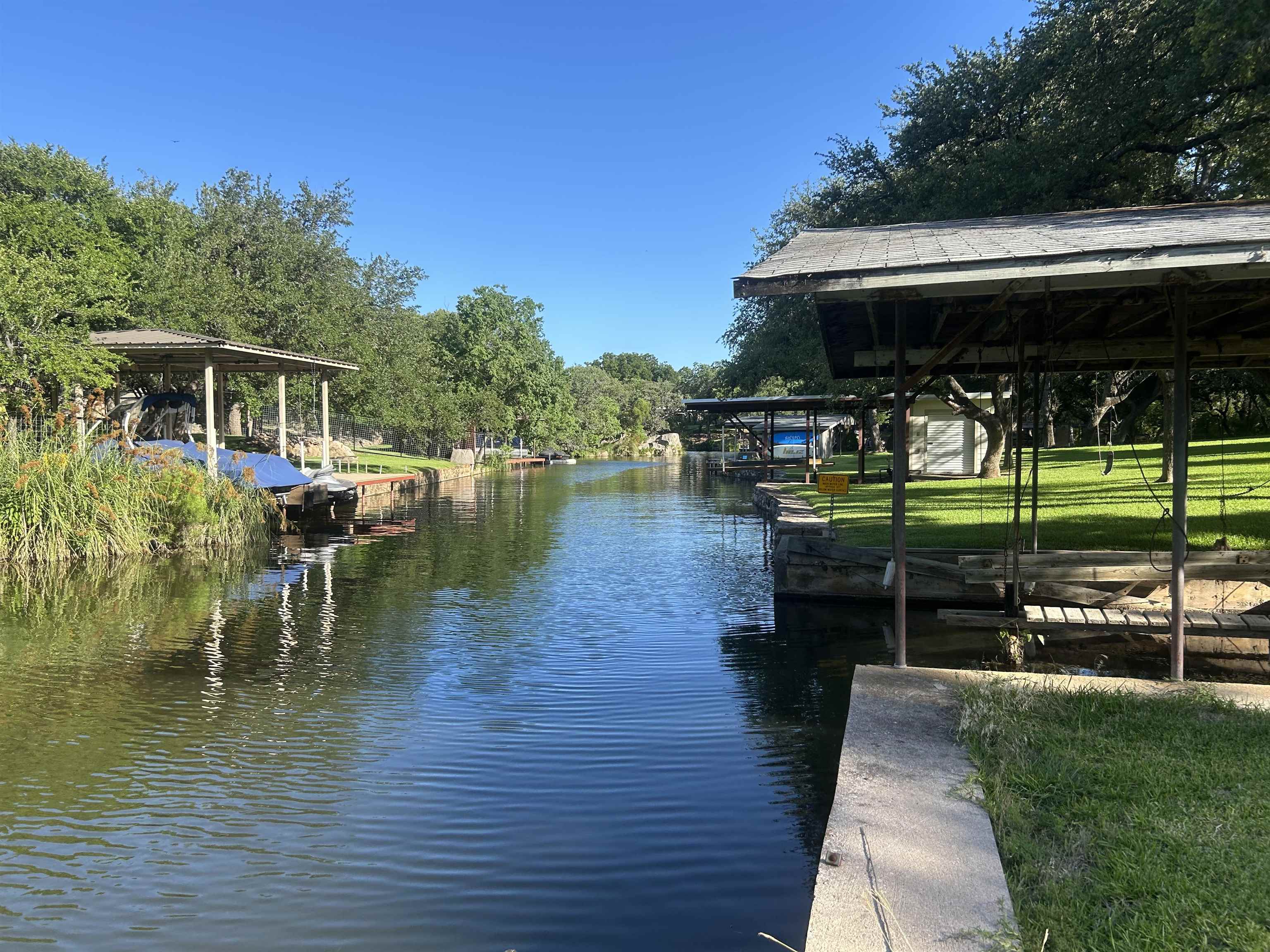 111 Lakeshore, Sunrise Beach