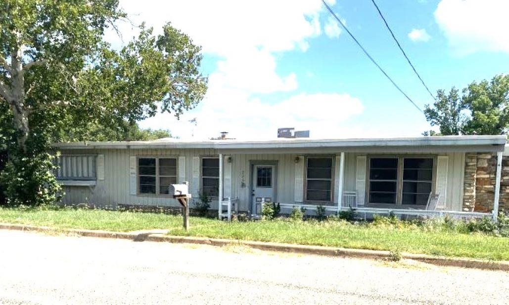 Mountain View Estates Lts 21 & 22 & West part 29 & East part 30