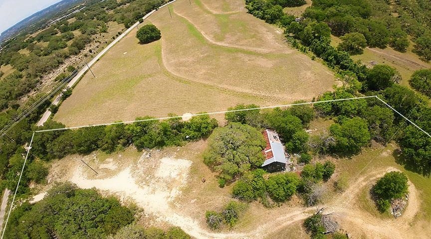 10620 CR 404, Spicewood