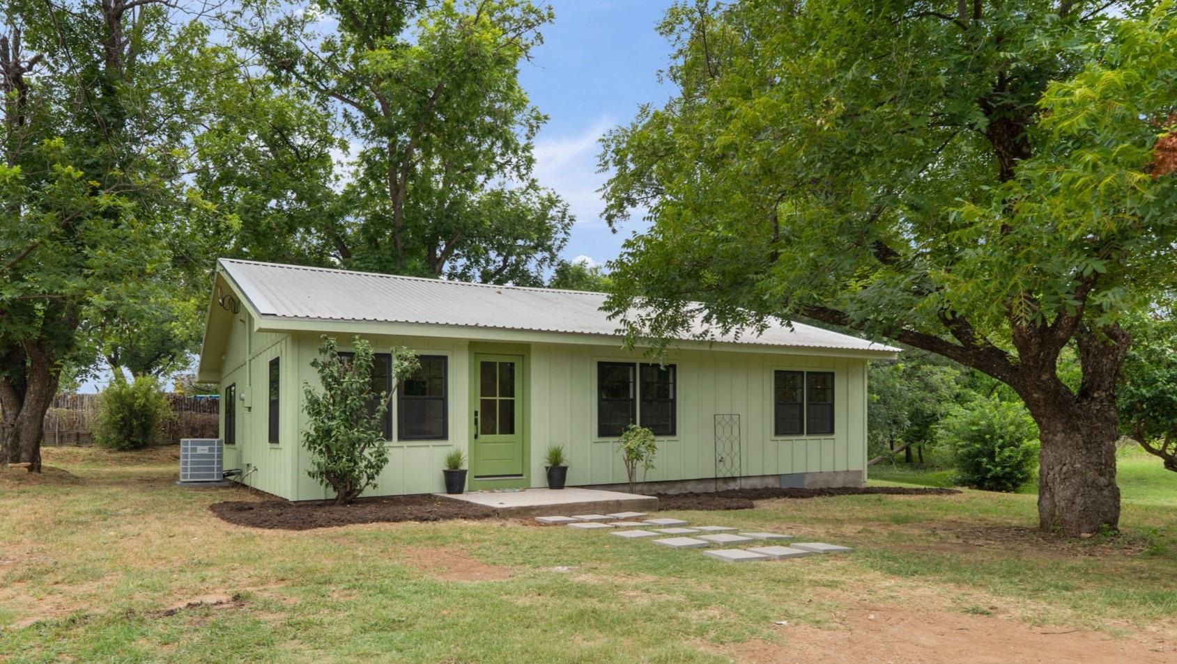 L I & F BLK 112 LTS 1-3