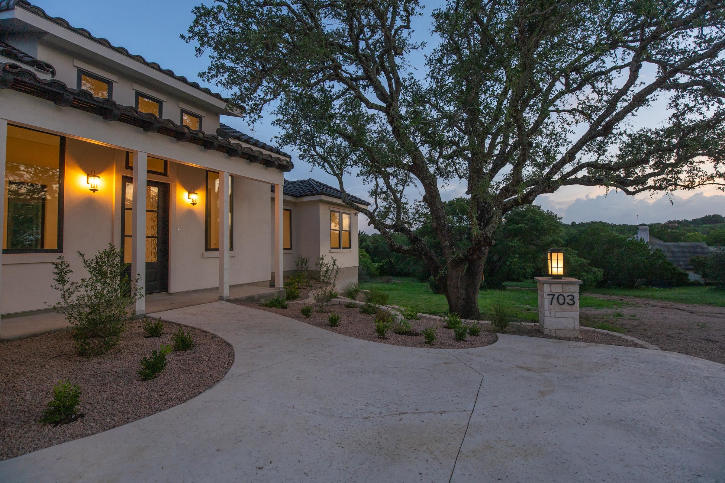 HORSESHOE BAY WEST LT W7067