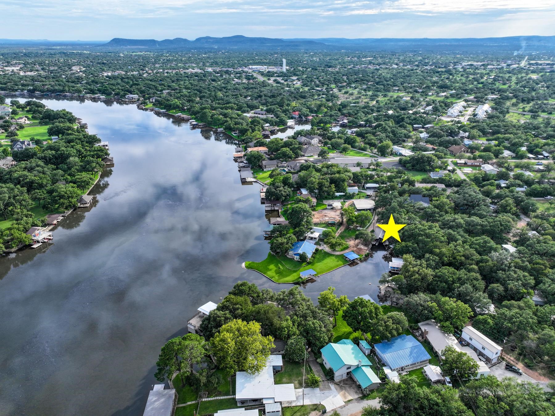 2001 Granite, Kingsland