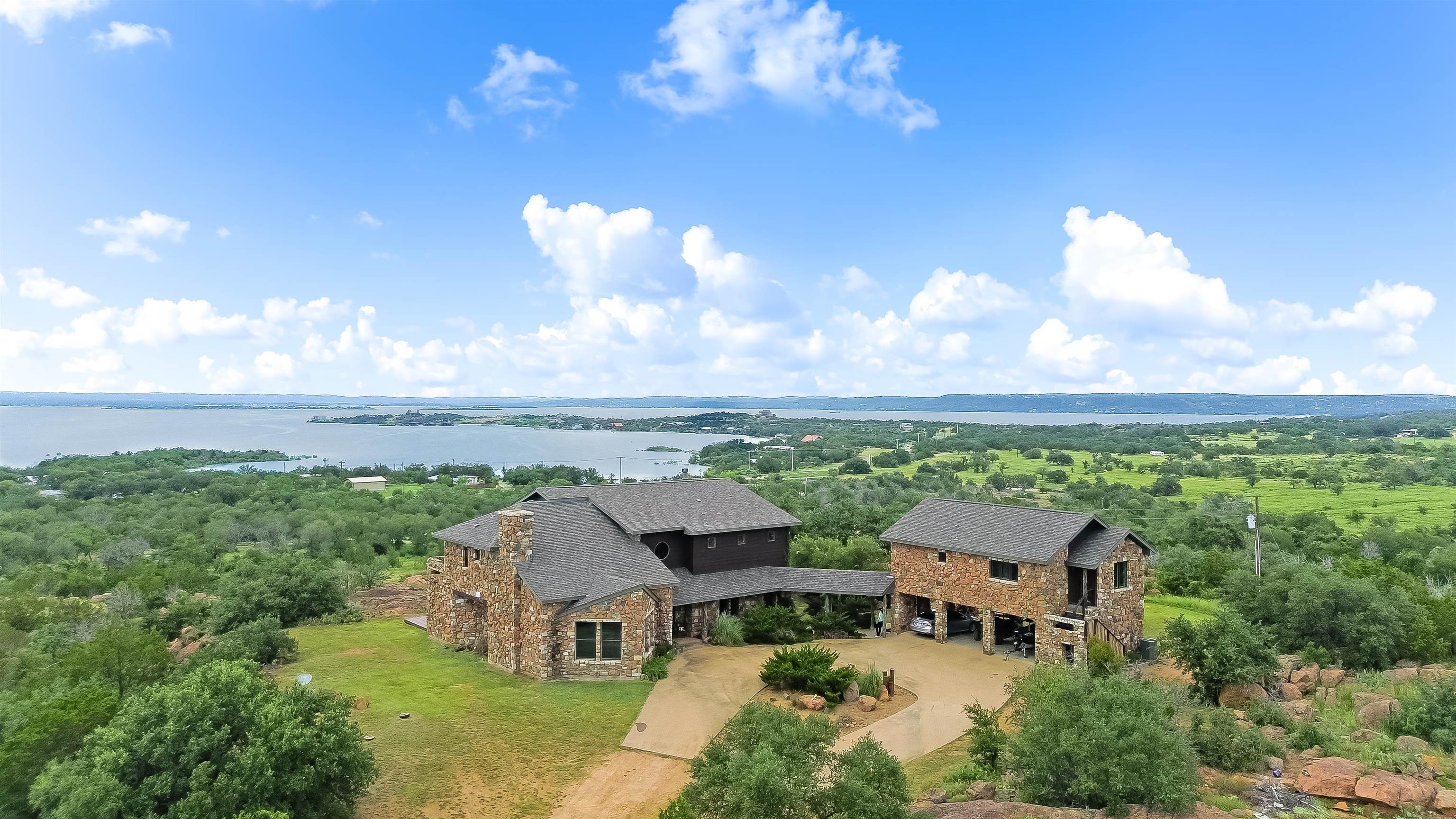 311 Granite Circle 10, Burnet