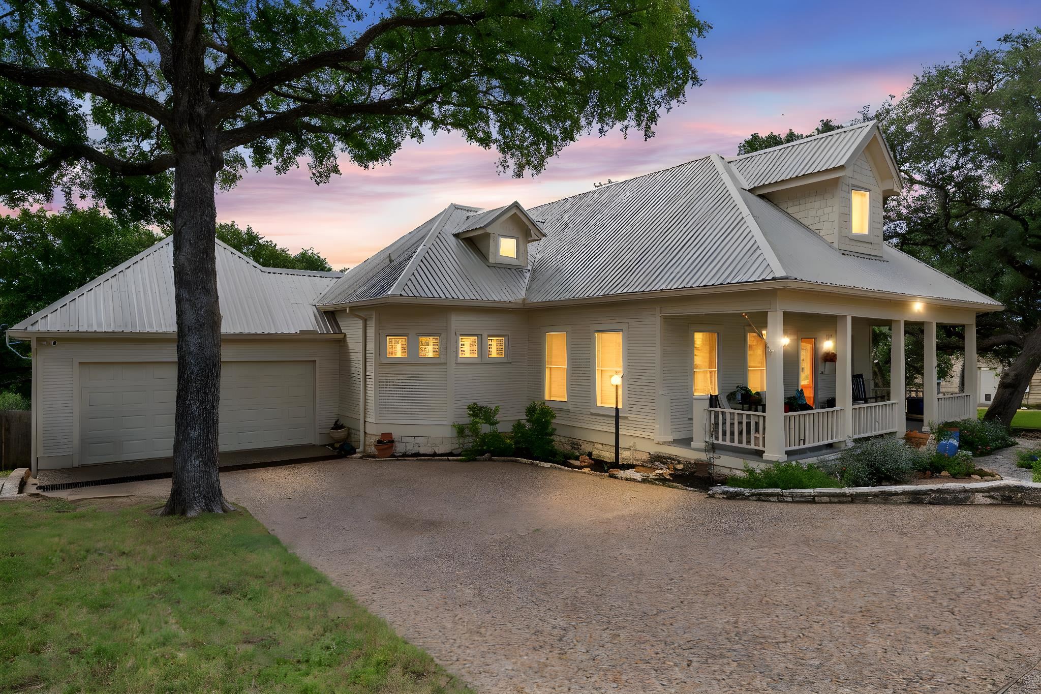 407 Crestview Dr, Marble Falls