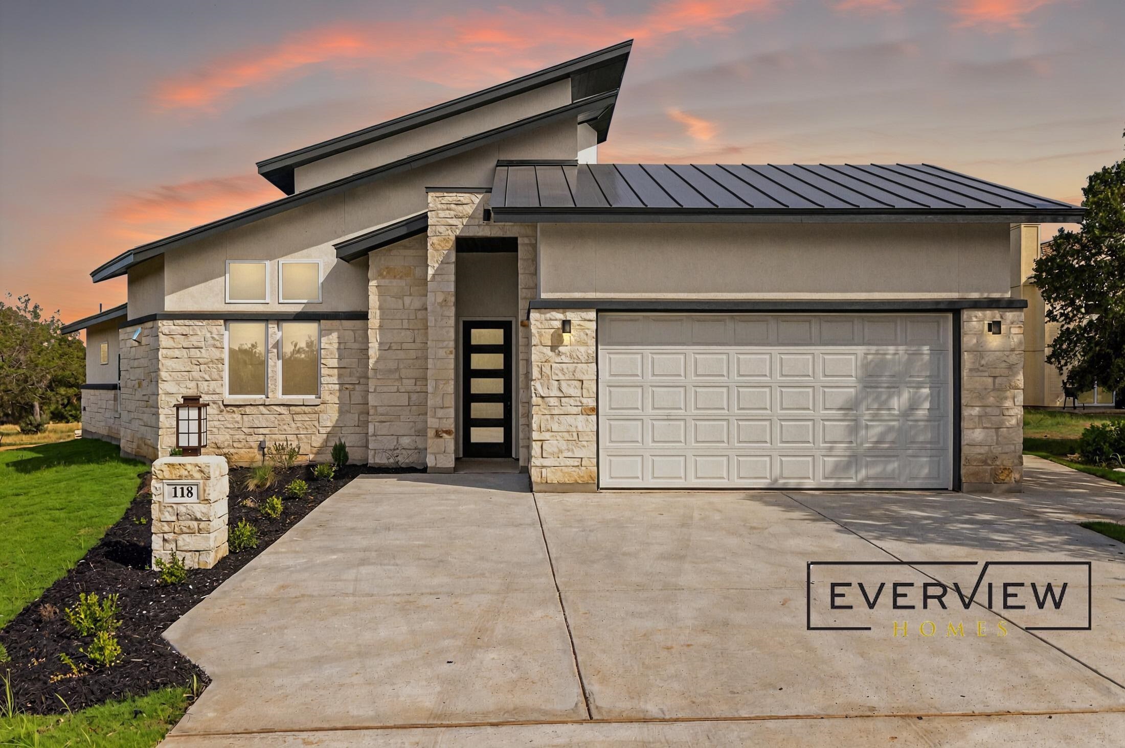 118 Cap Rock, Horseshoe Bay