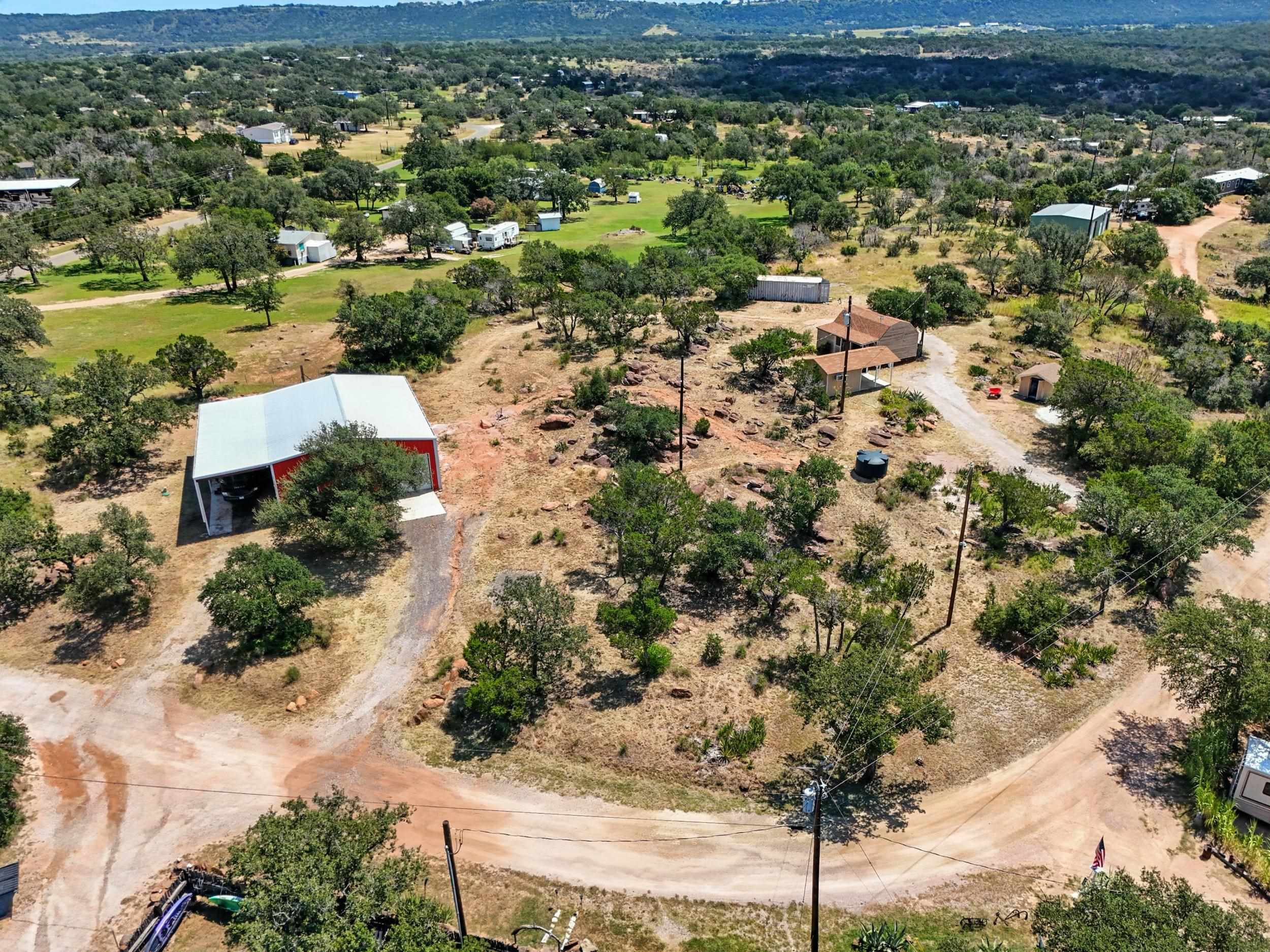 104 Ridge Rd, Burnet