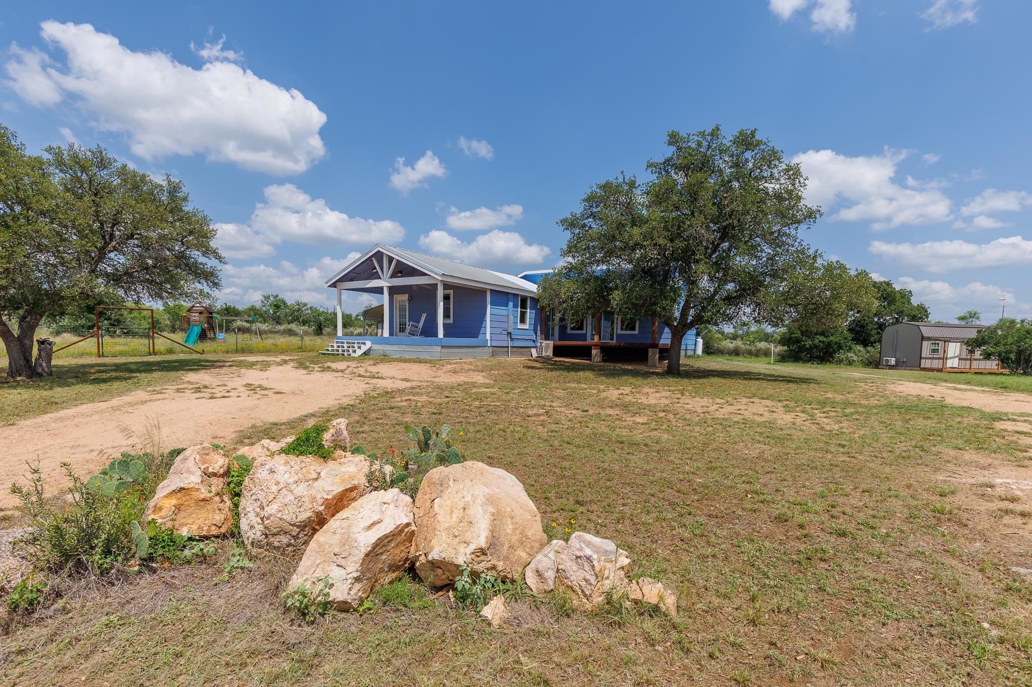 4746 HWY 29, Llano