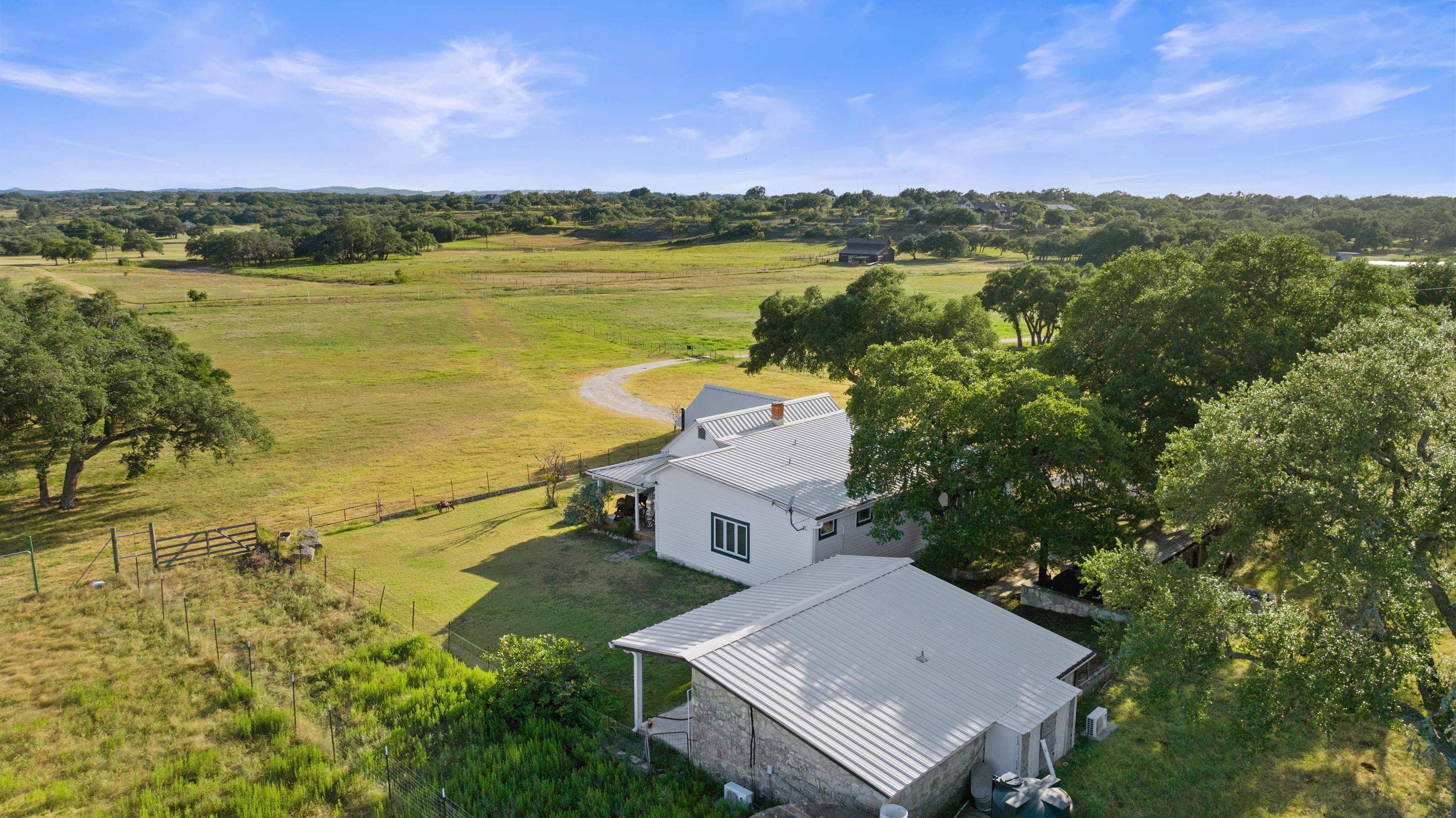 3758 US Hwy 281, Blanco