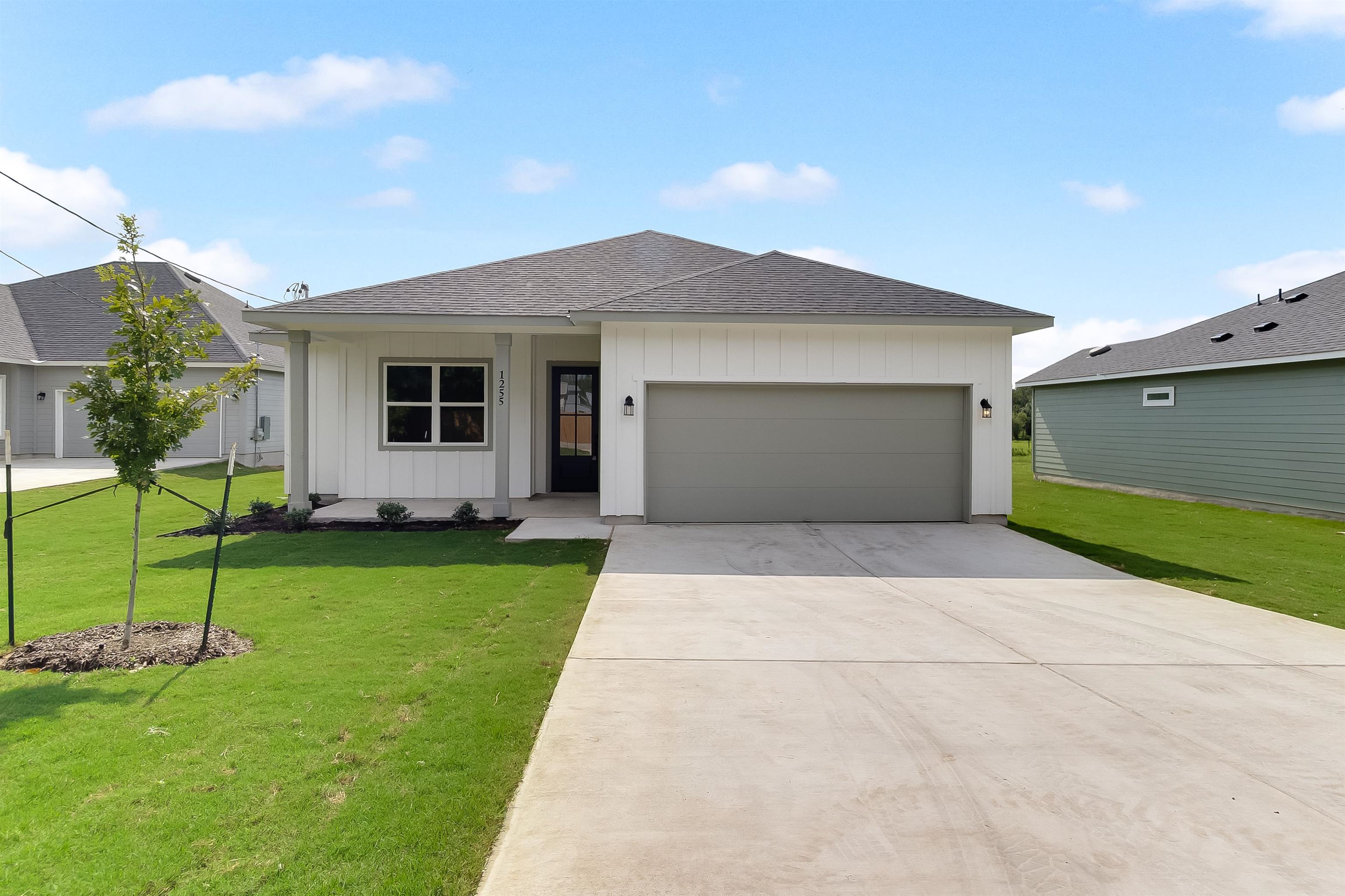 1255 Pecan Valley, Marble Falls