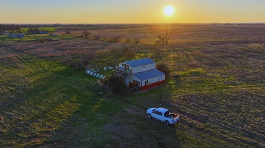 17340 FM 1123, Out of Area