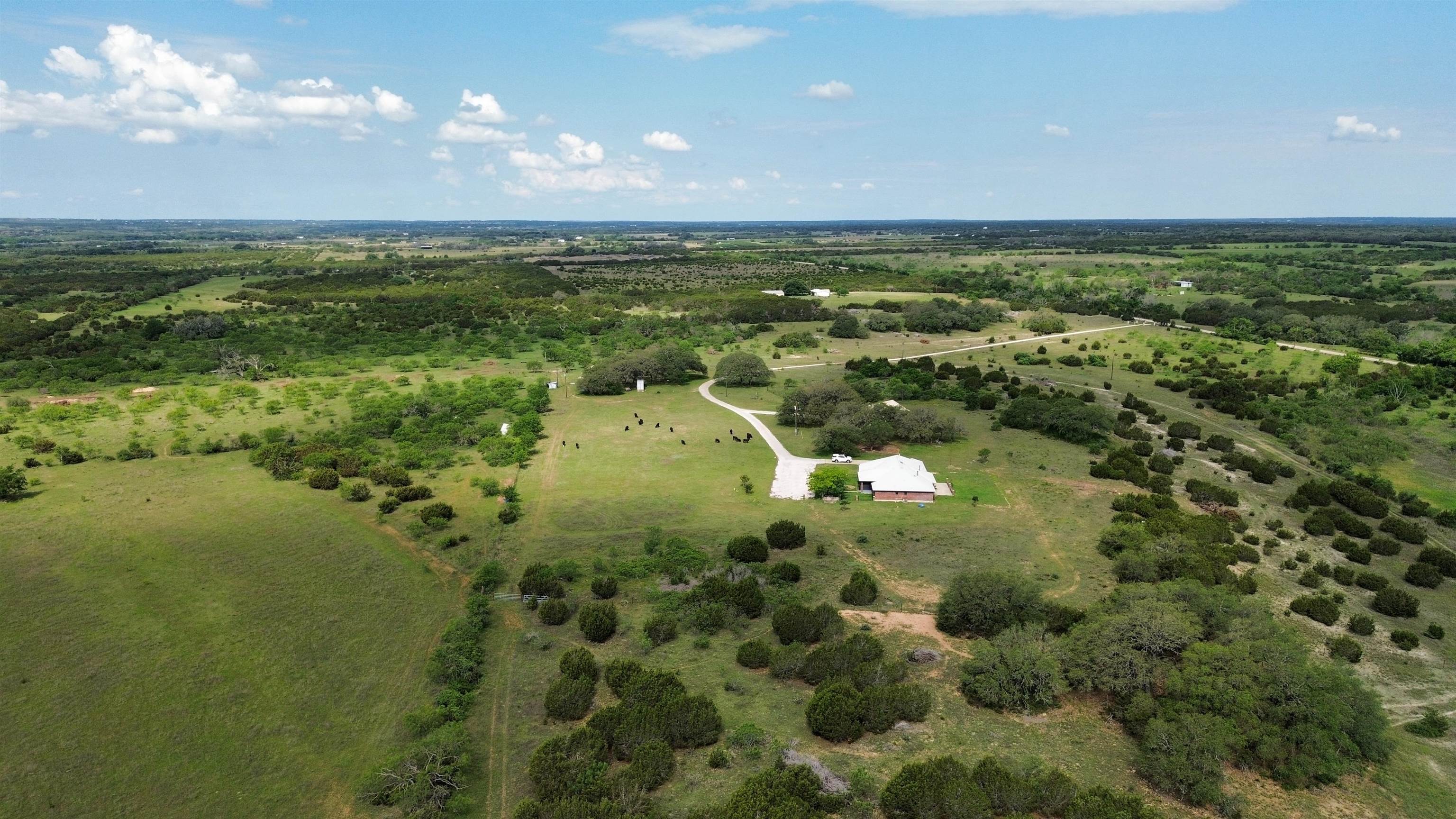 8321 County Road 200, Burnet