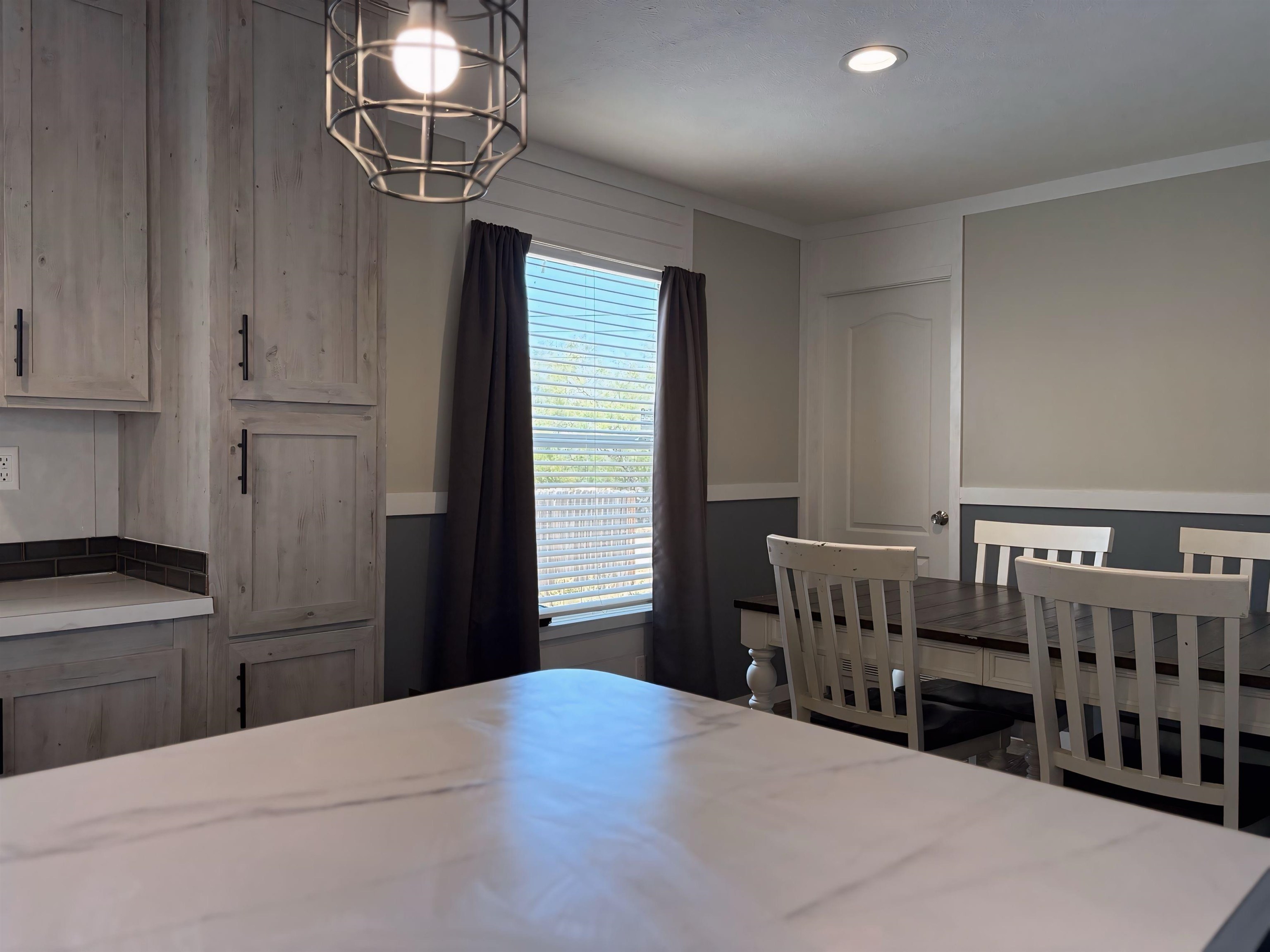 703 Anson, Kingsland