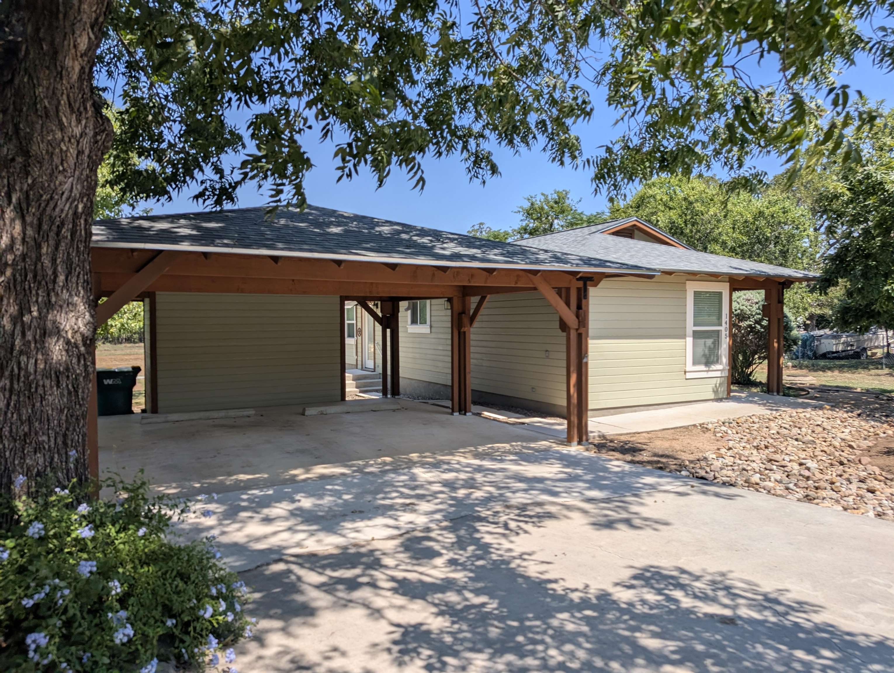 1405 Johnson, Marble Falls