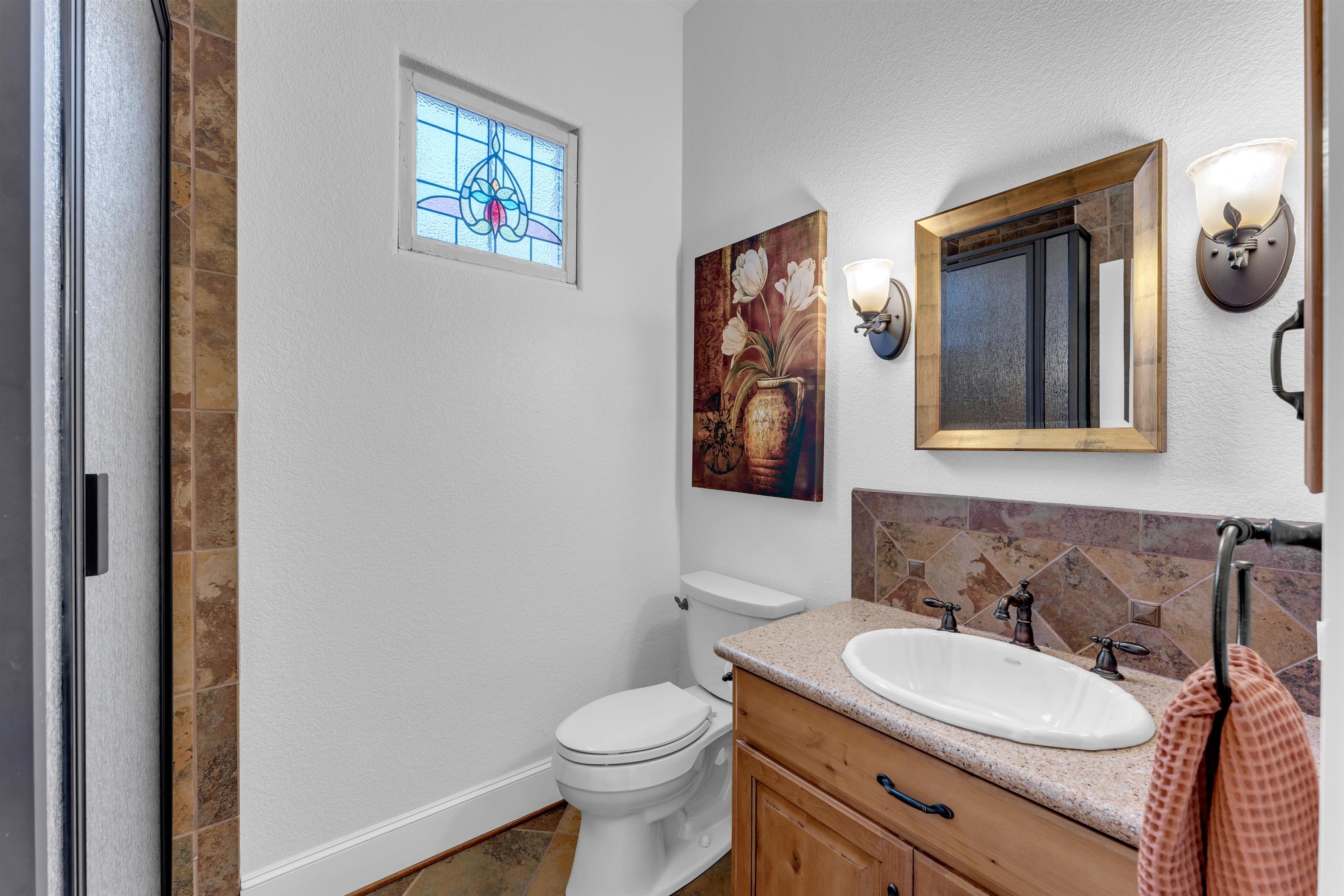 3072x2048