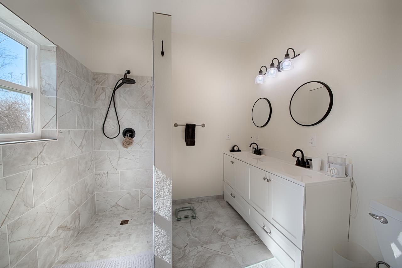 1280x853