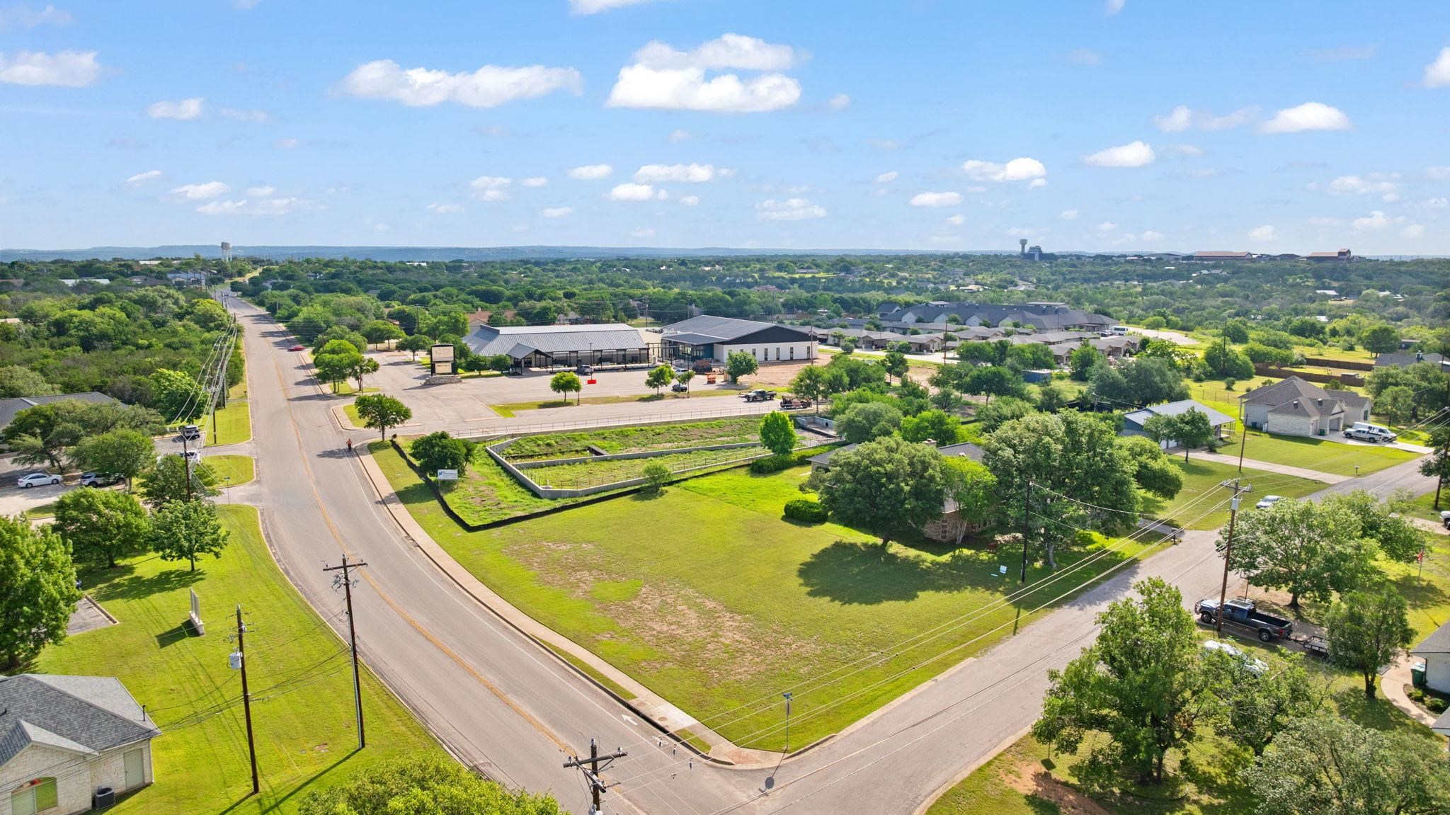 2048x1151