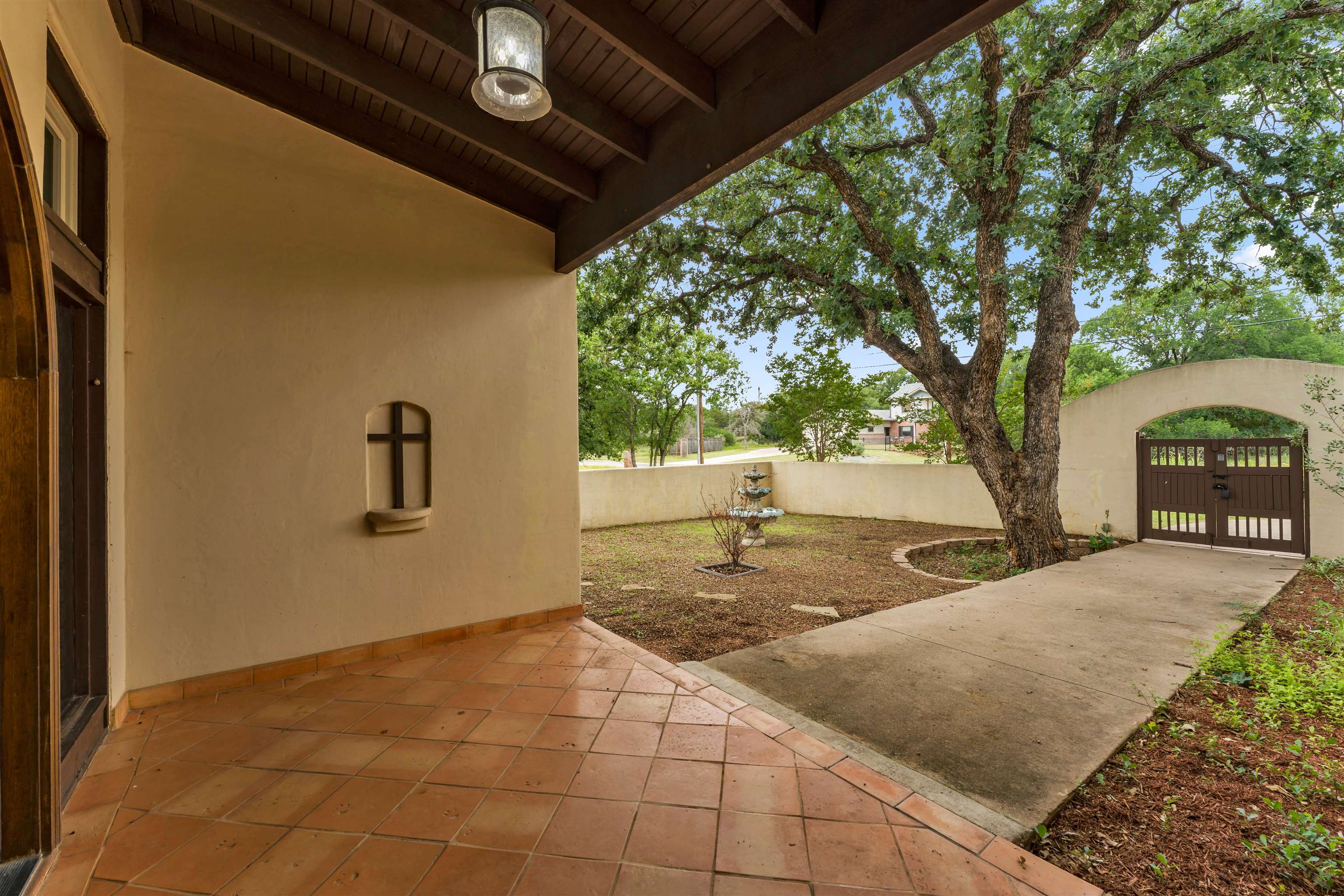3072x2048